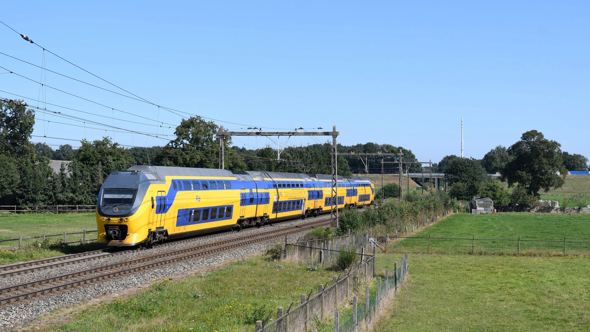 Bombardier VIRM-IV – photo 11