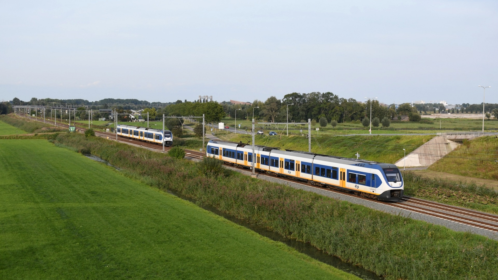Bombardier SLT-4 – photo 22