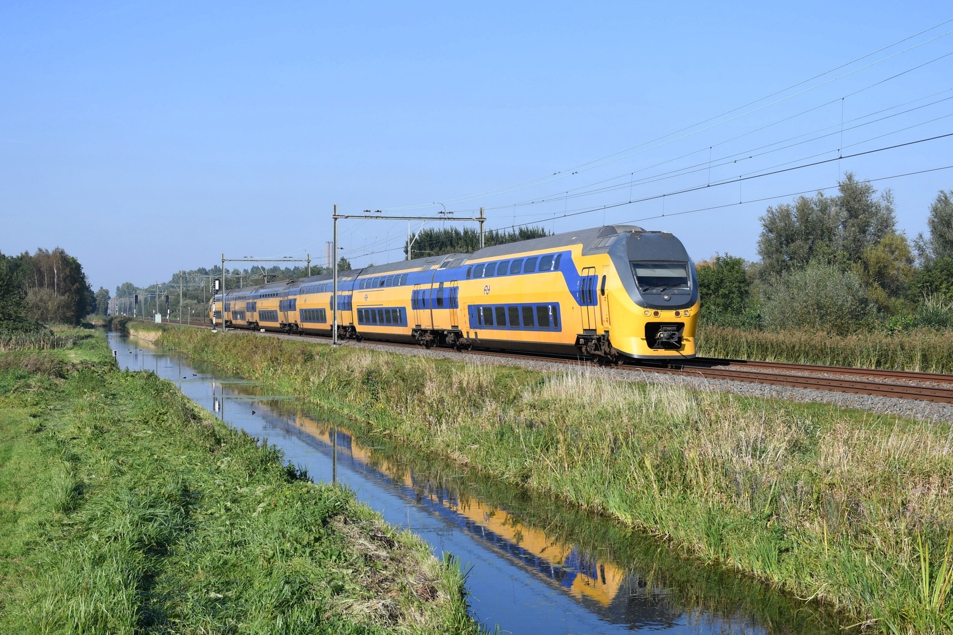 Bombardier VIRM-VI – photo 13