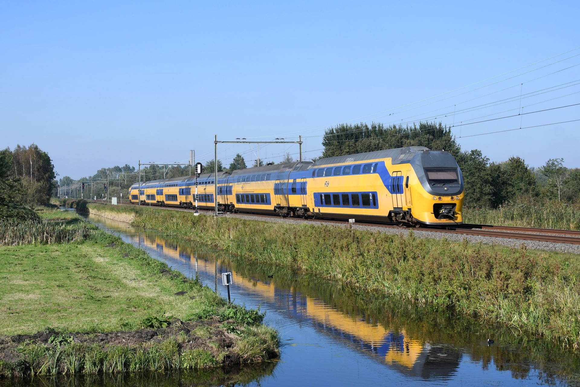 Bombardier VIRM-VI – photo 12