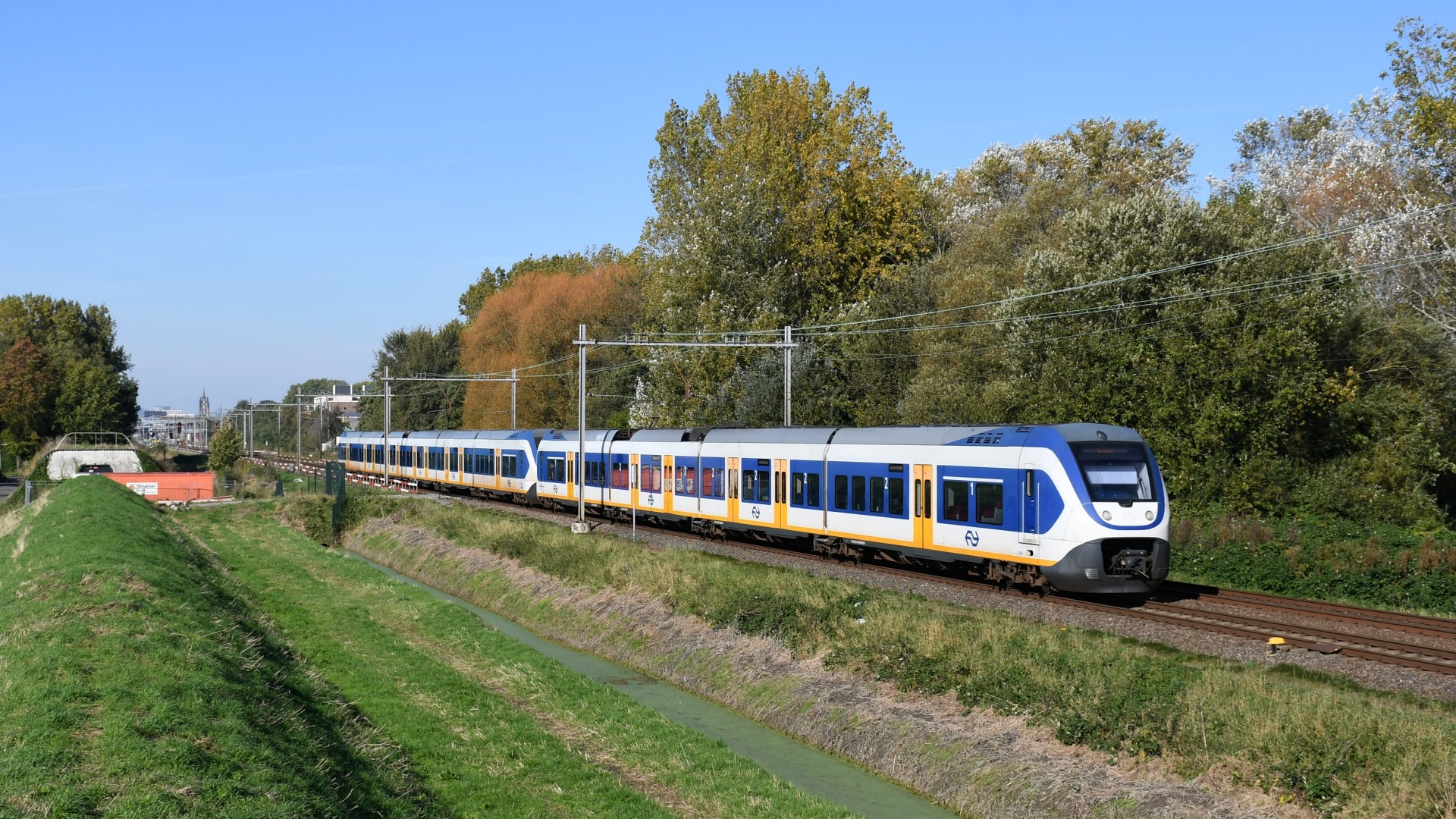 Bombardier SLT-4 – photo 11