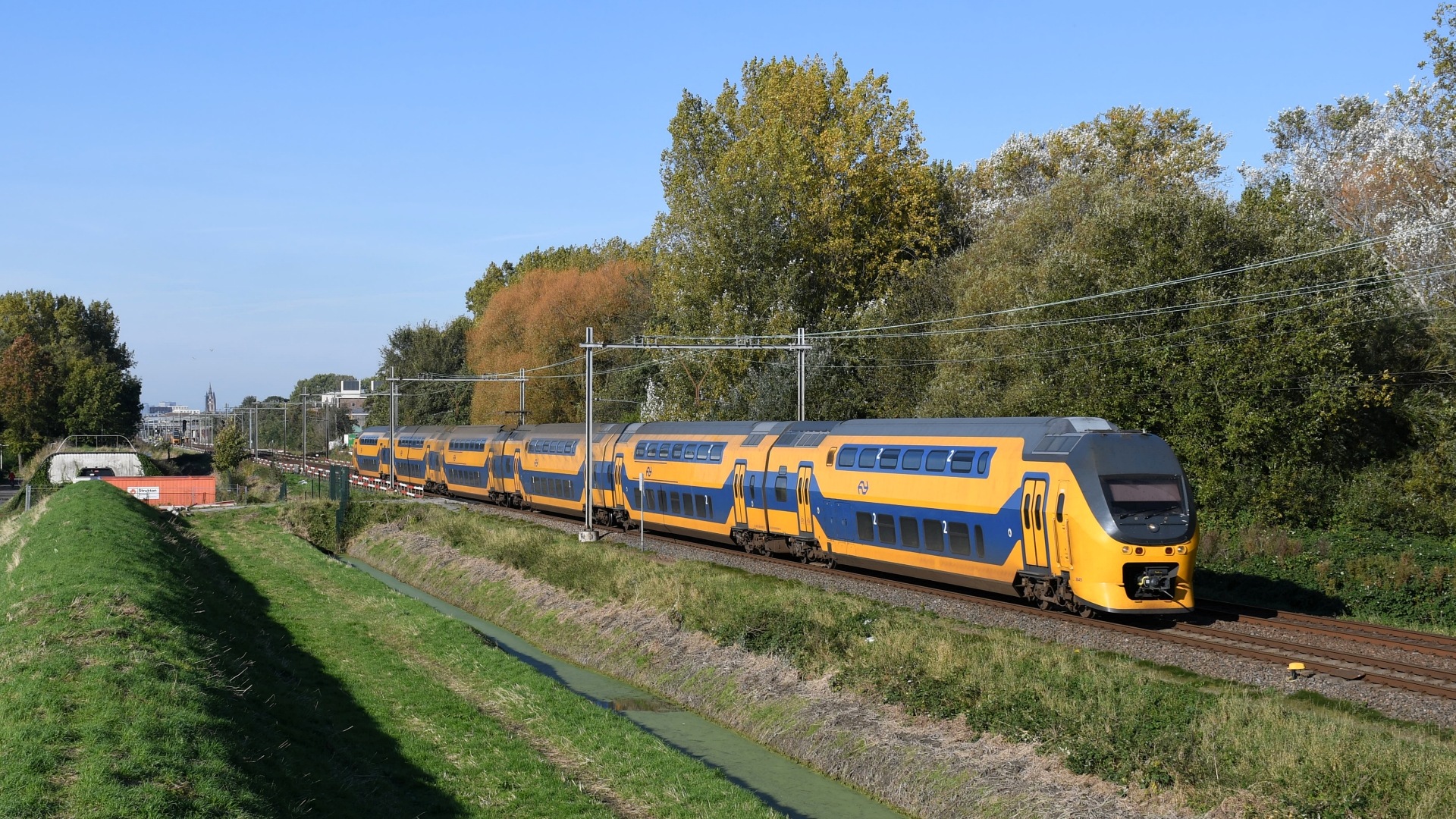 Bombardier VIRMm-VI – photo 20