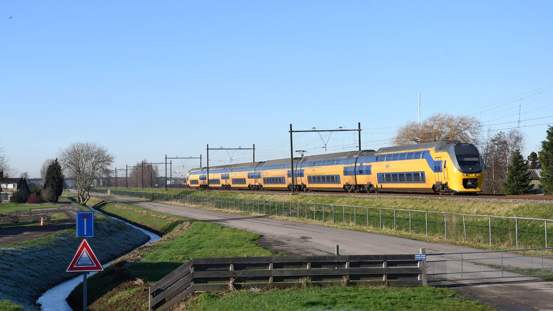 Bombardier VIRM-VI – photo 4