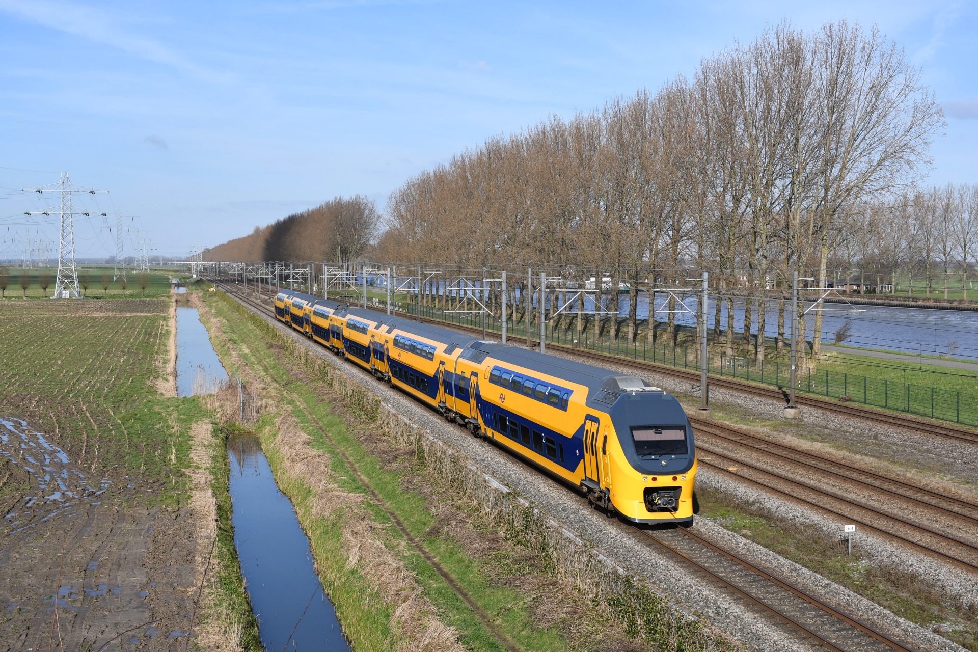 Bombardier VIRMm-VI – photo 18