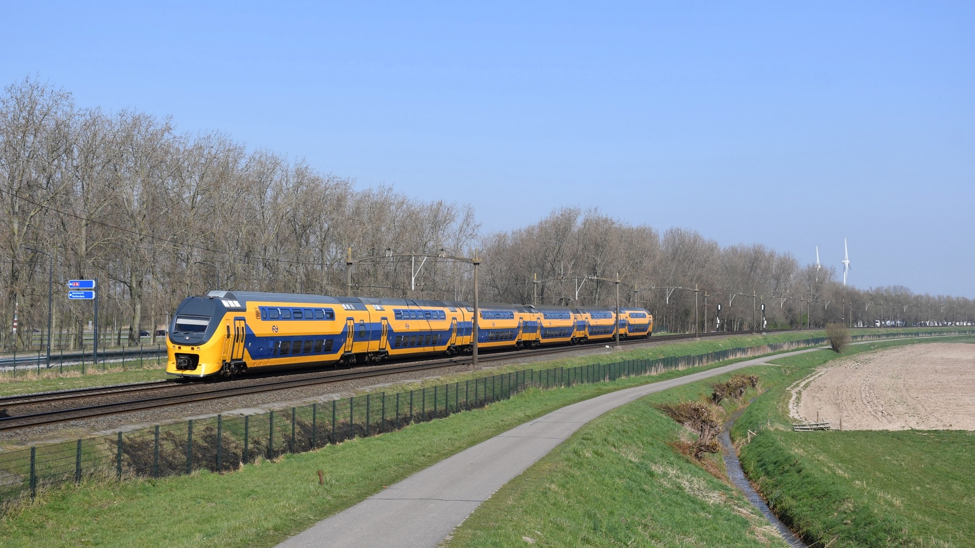 Bombardier VIRMm-VI – photo 15