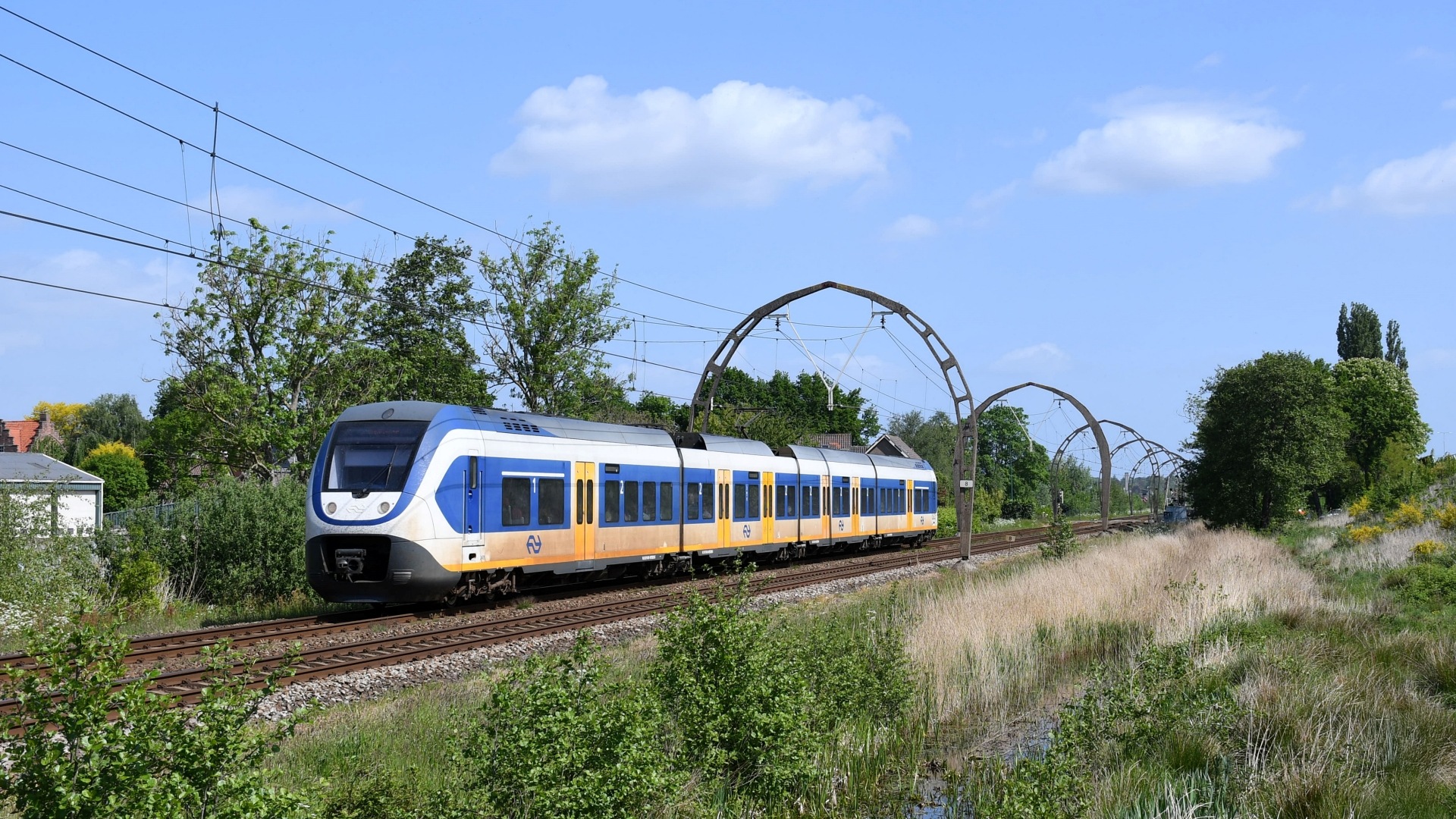 Bombardier SLT-4 – photo 5