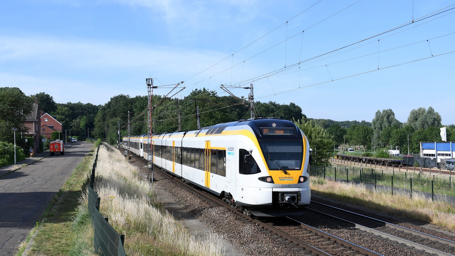 Stadler Flirt 4/10 15kV – photo 21
