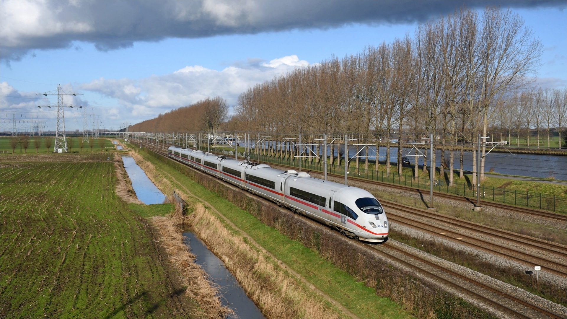 Siemens ICE 3M – photo 16