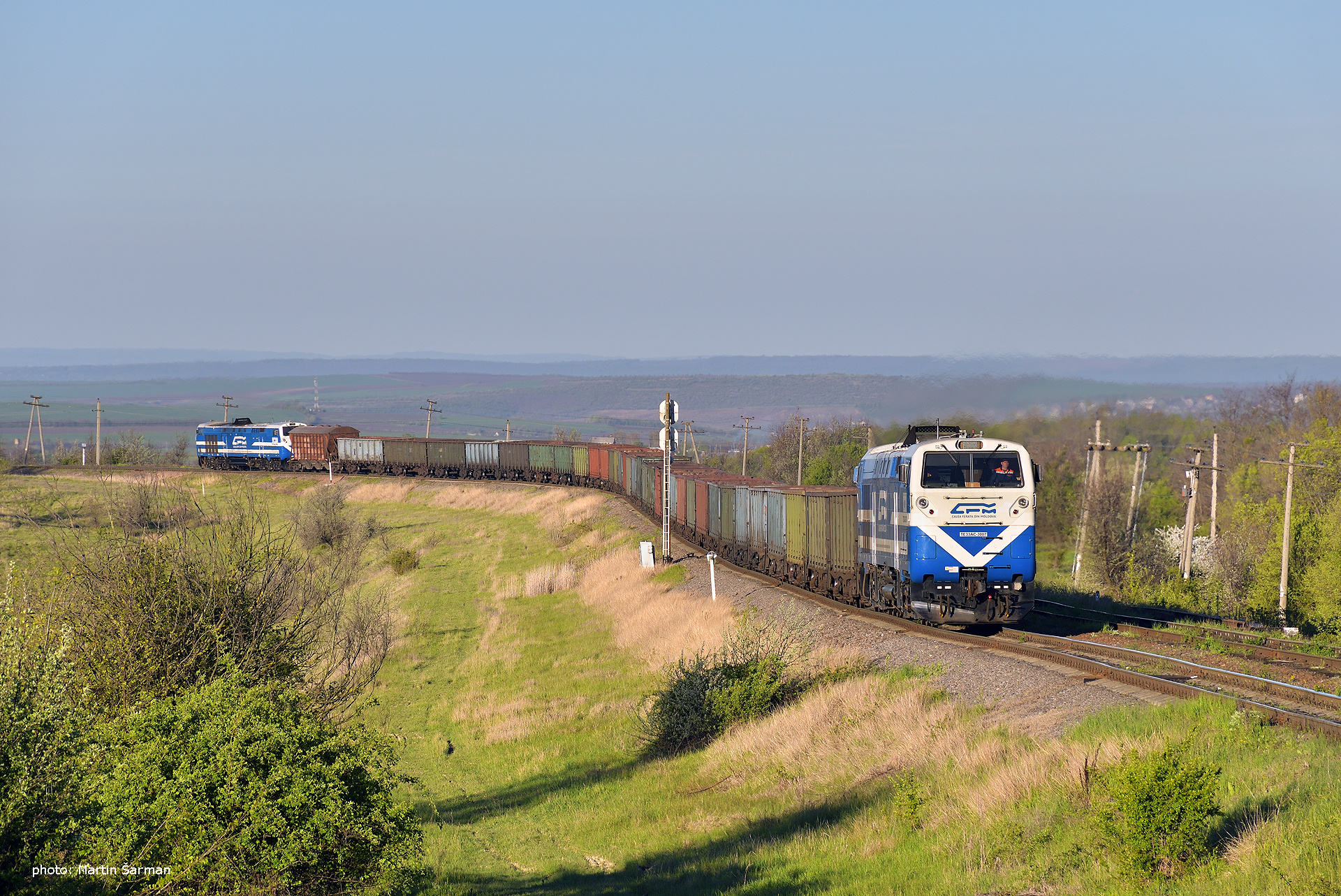 GE ES44ACi – photo 24