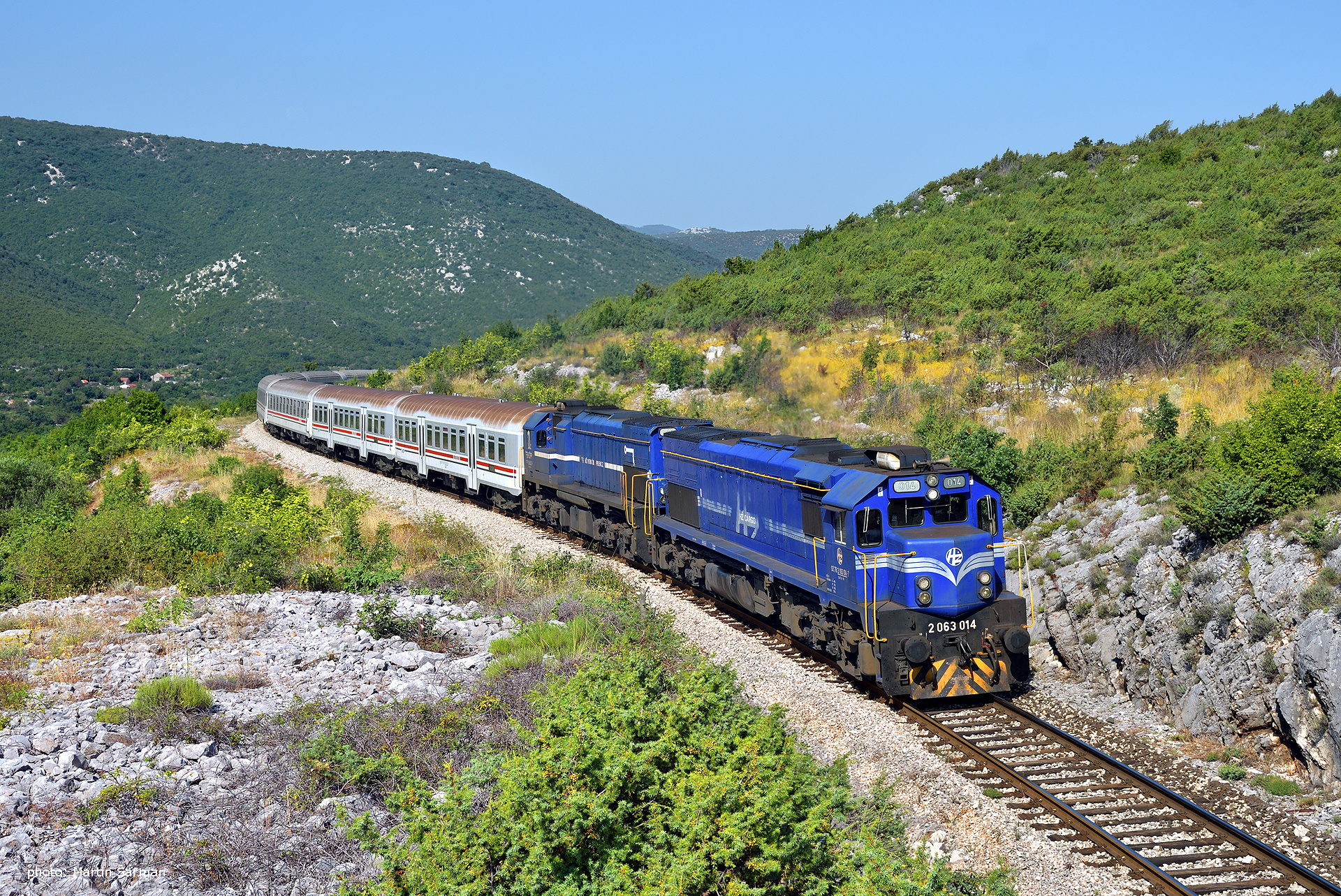 EMD GT26CW-2 – photo 18