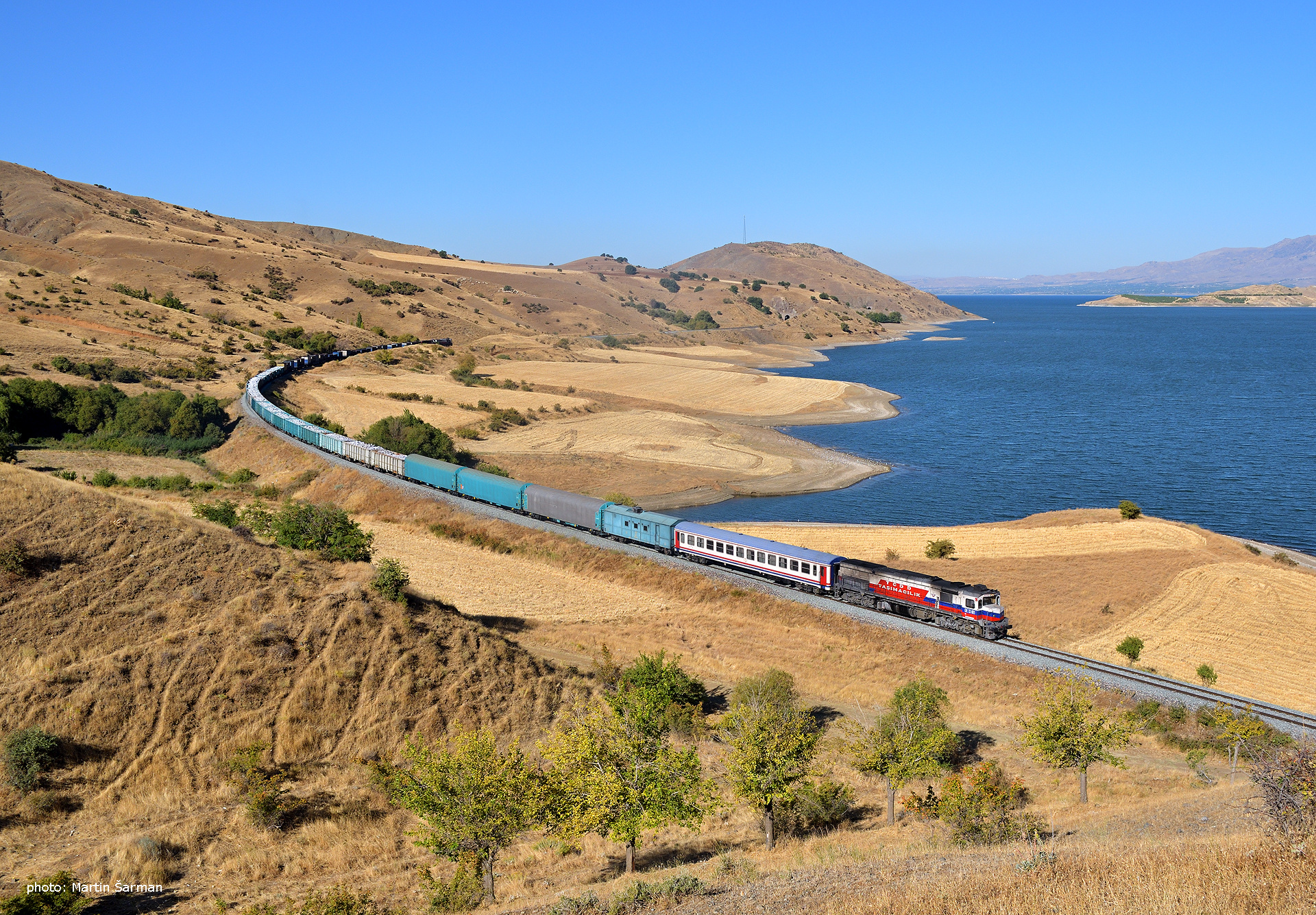 EMD GT26CW-2 – photo 13