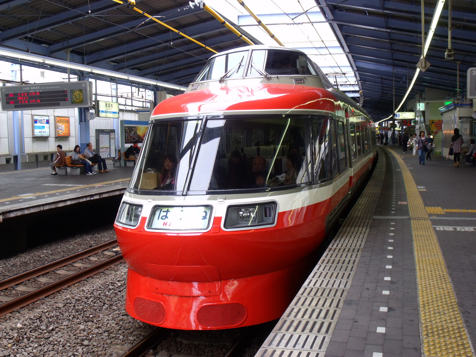 Nippon Sharyo 7000 series LSE – photo 5