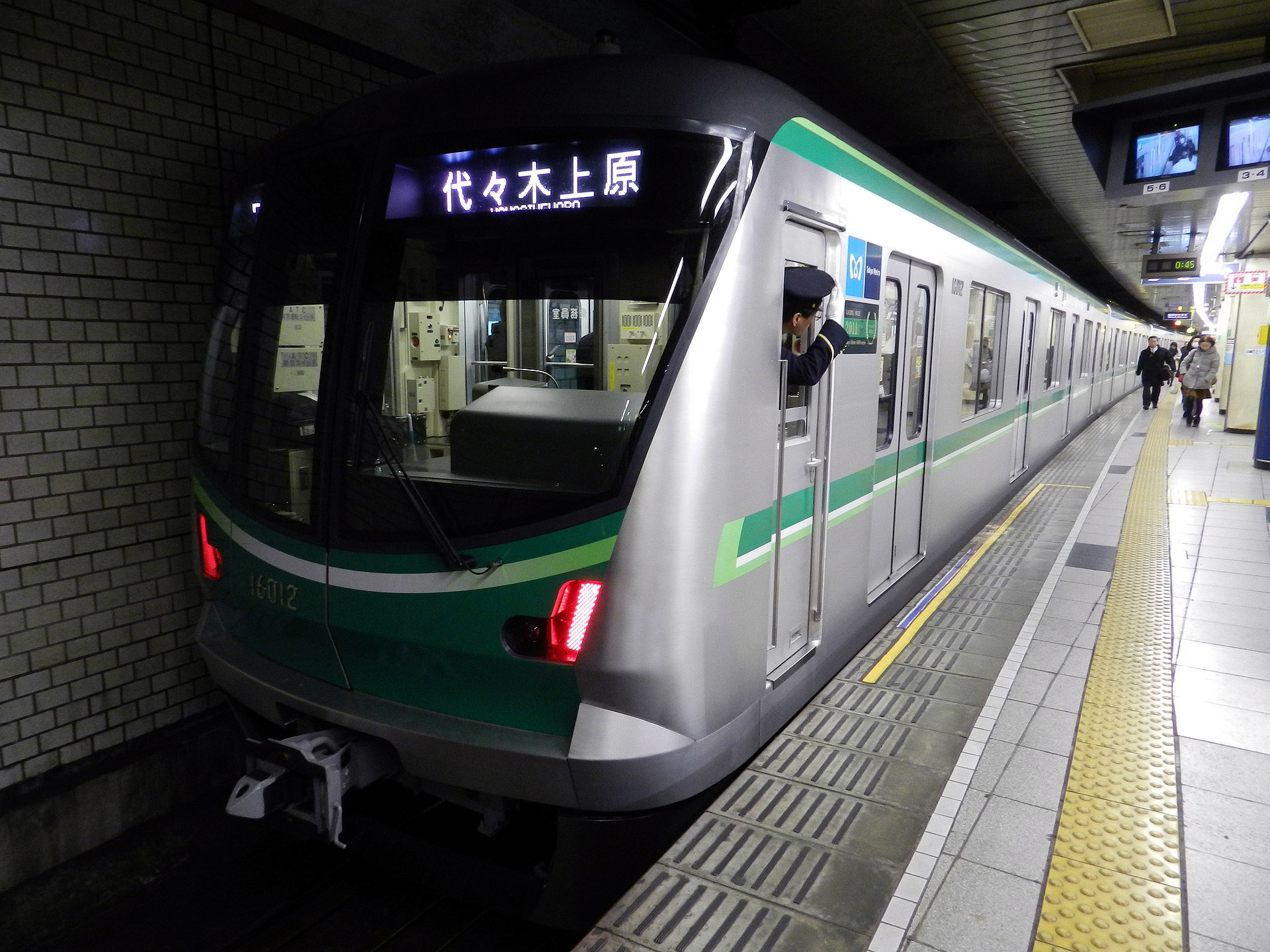 Kawasaki Tokyo Metro 16000 series – photo 4