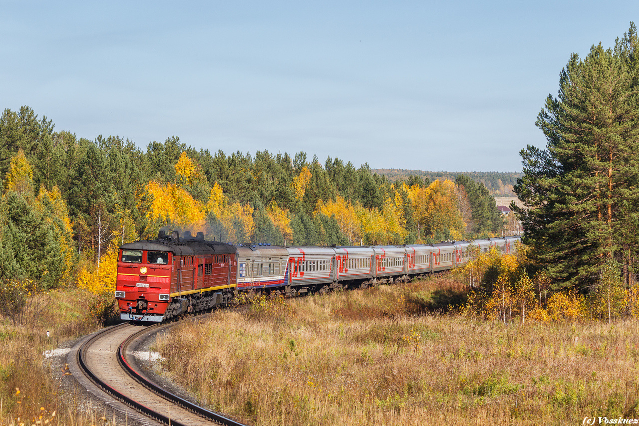 Luhanskteplovoz 2TE10UT – photo 13