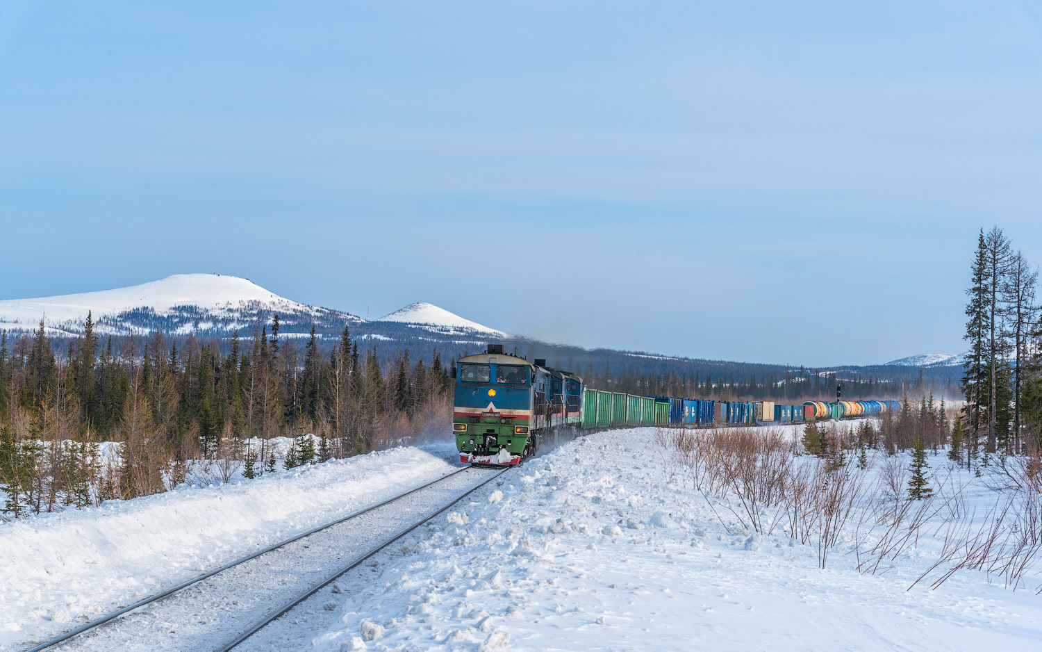 Luhanskteplovoz 2TE10M-K – photo 13