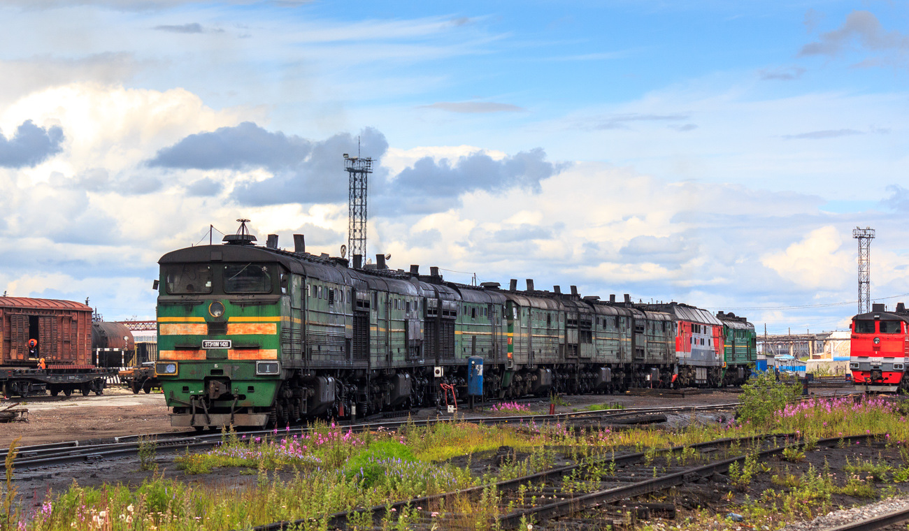Luhanskteplovoz 3TE10M – Foto 23