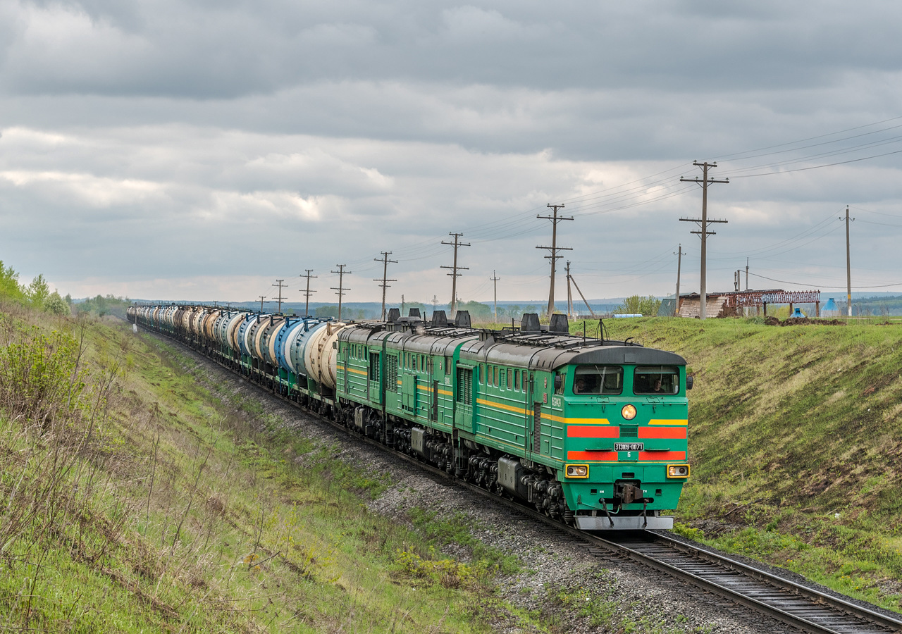 Luhanskteplovoz 3TE10U – photo 21