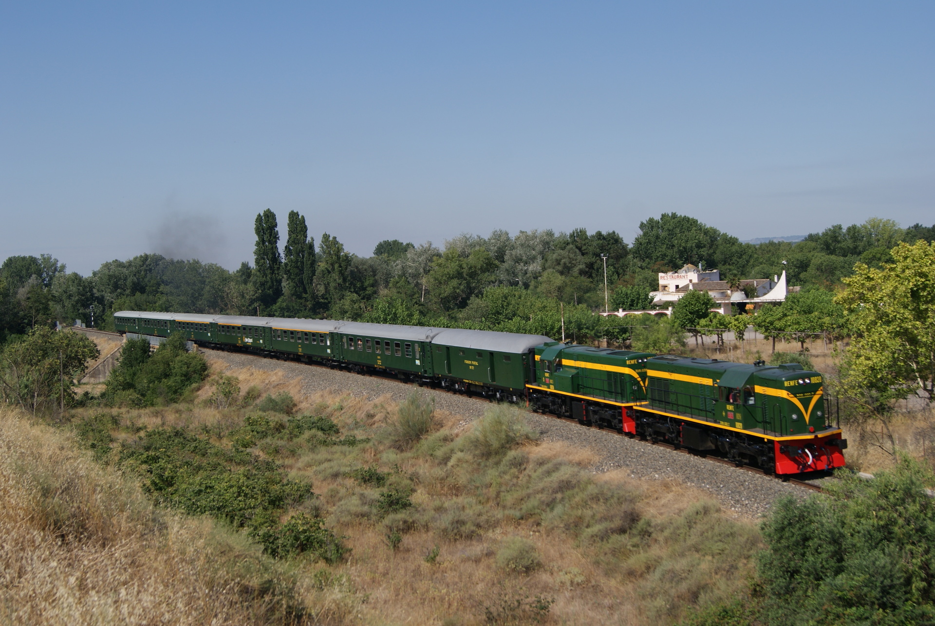 GE U10B – photo 15