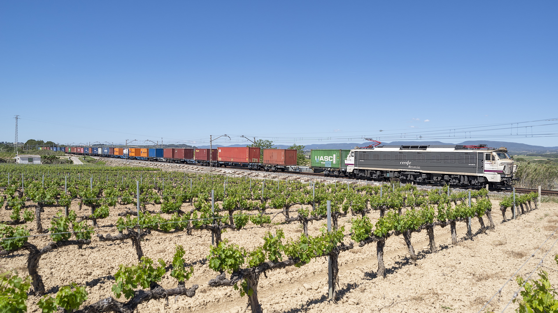 CAF RENFE 251 – photo 16