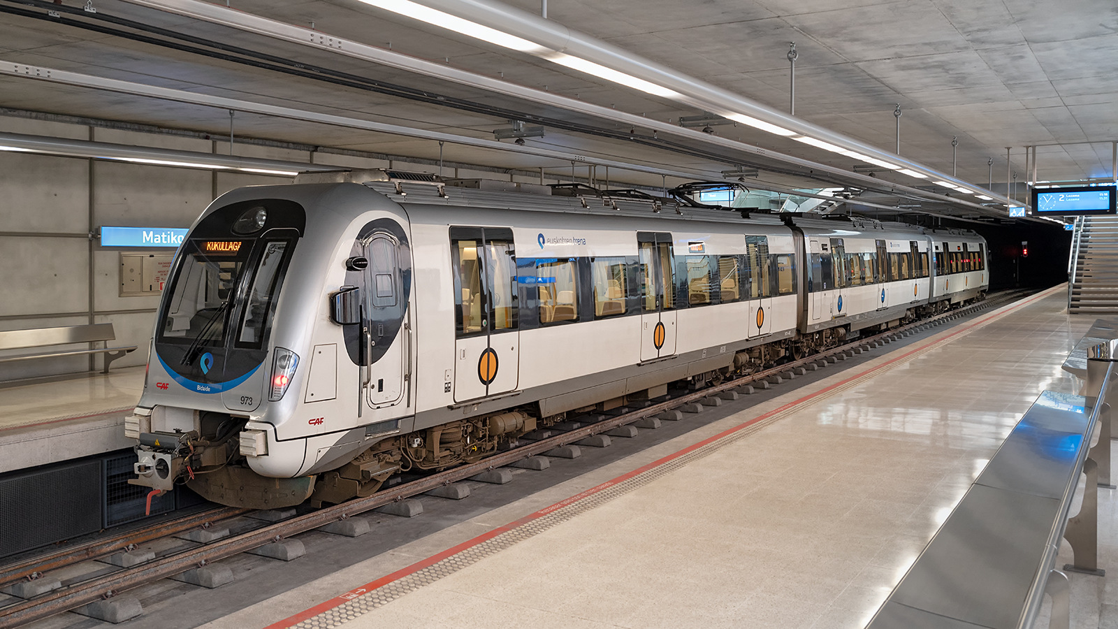 CAF EuskoTren 950 – photo 5