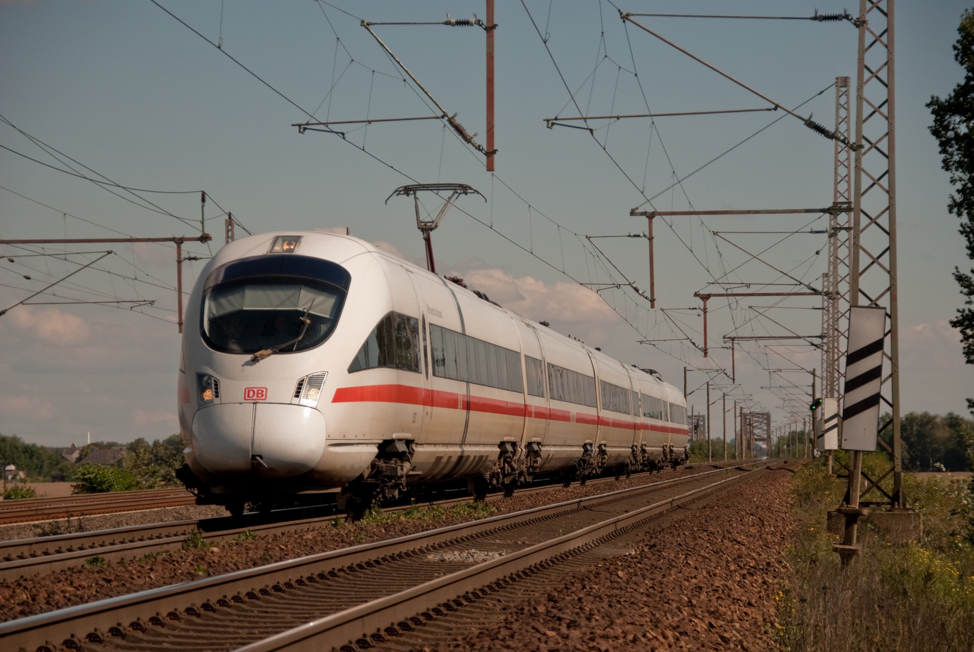 Siemens ICE T (5 cars) – photo 5