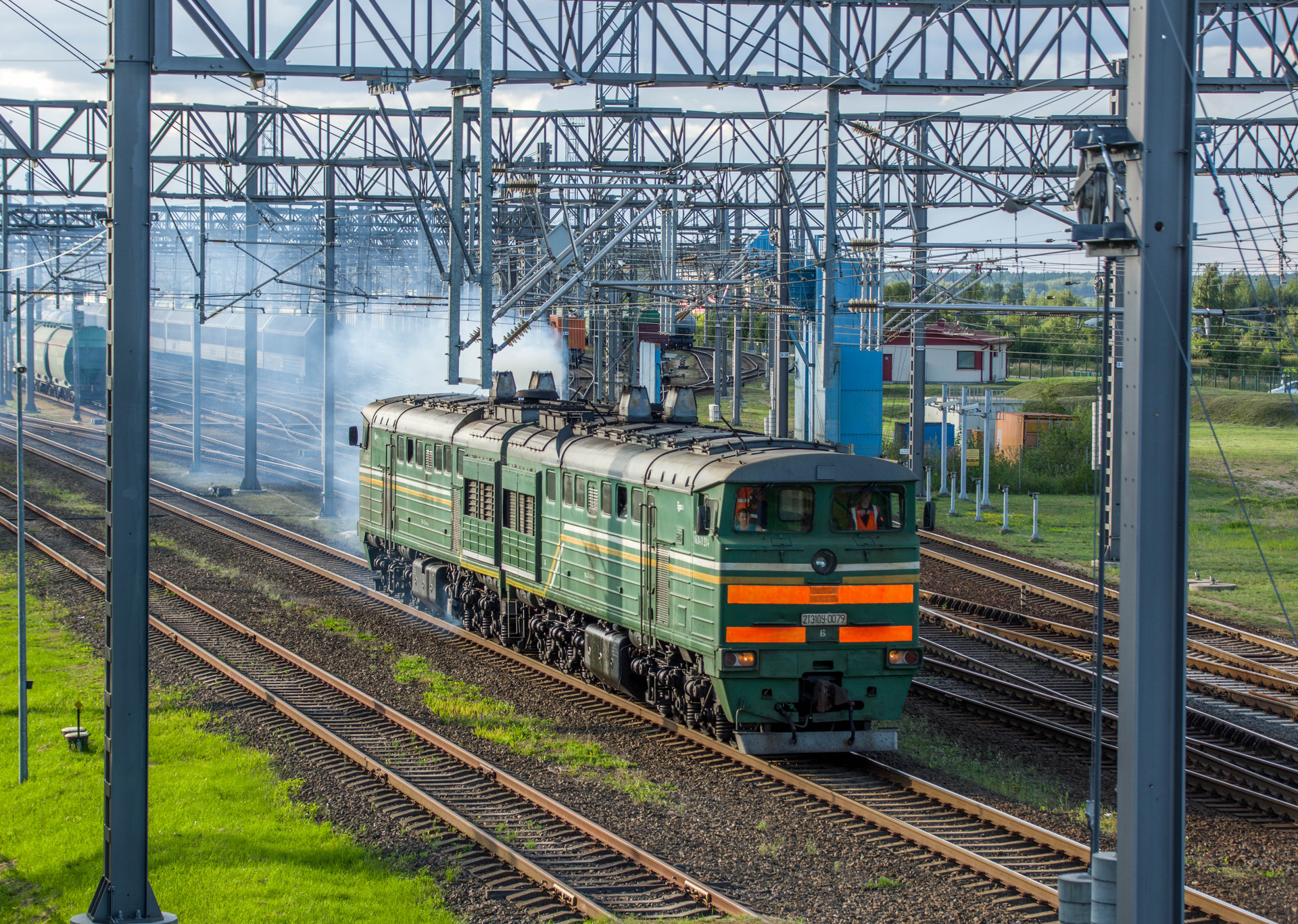 Luhanskteplovoz 2TE10U – photo 22