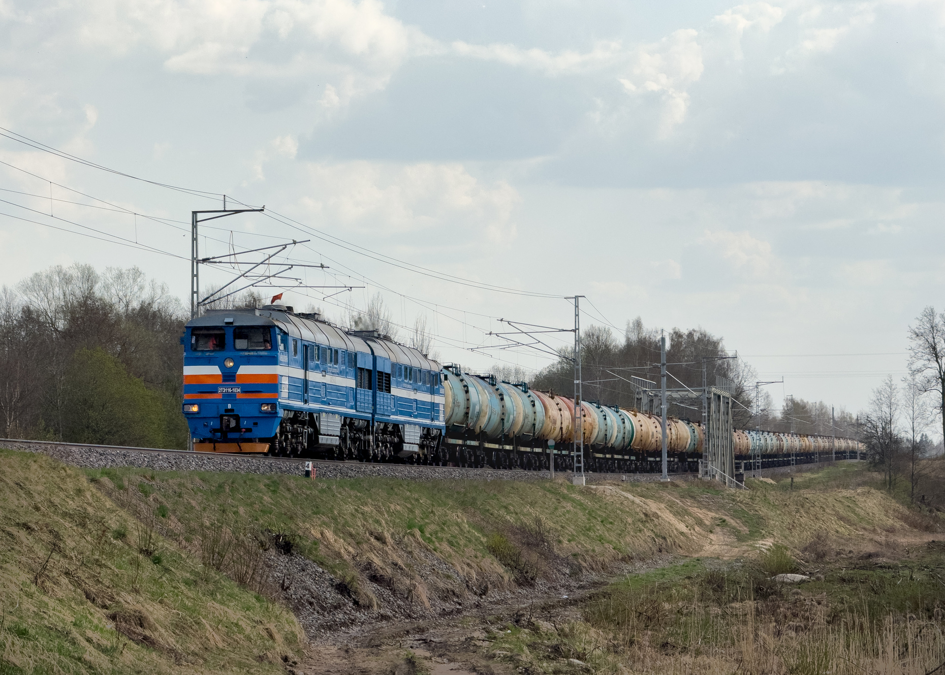 Luhanskteplovoz 2TE116 – foto 13