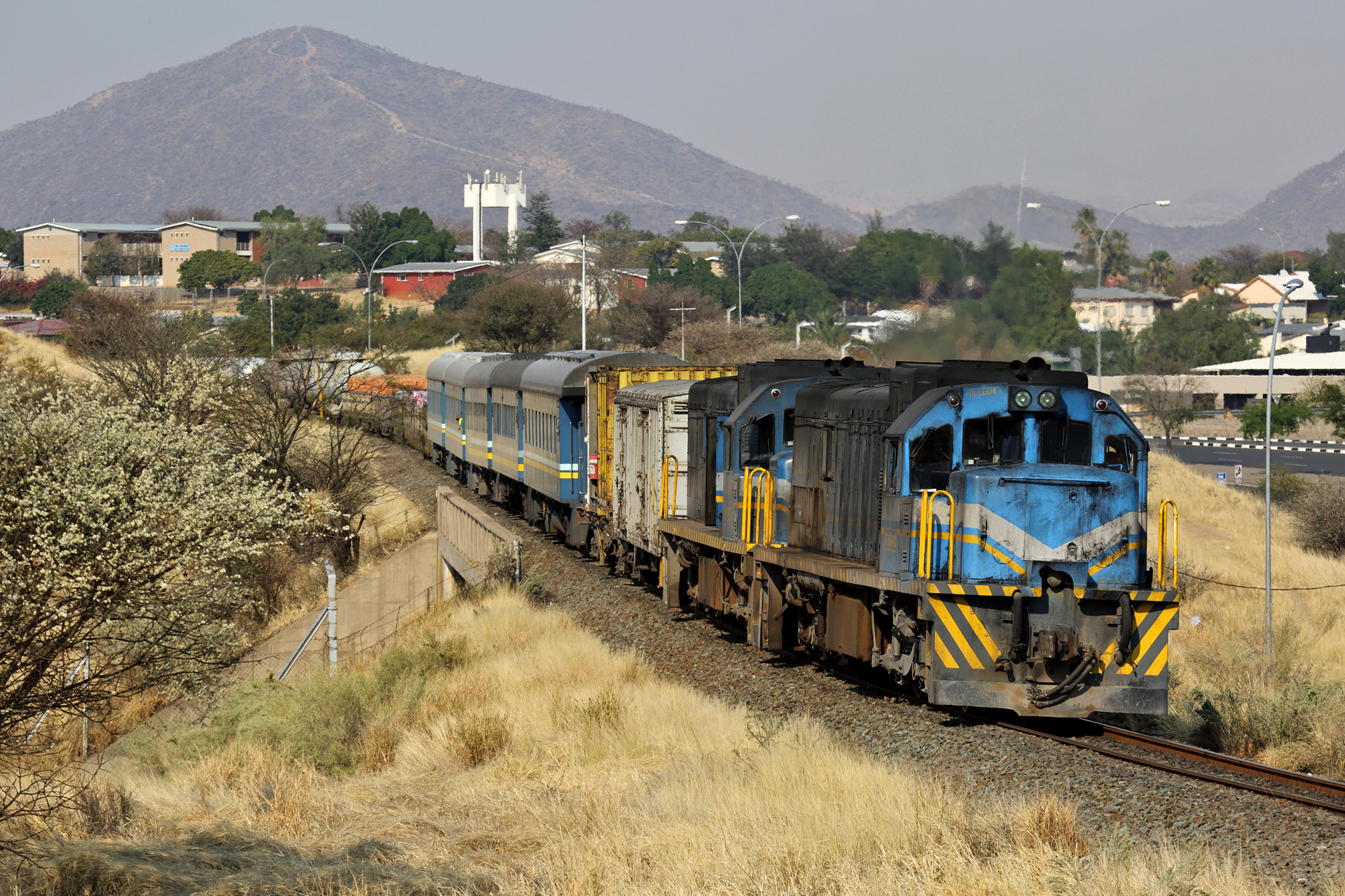 GE-DL U20C – photo 4