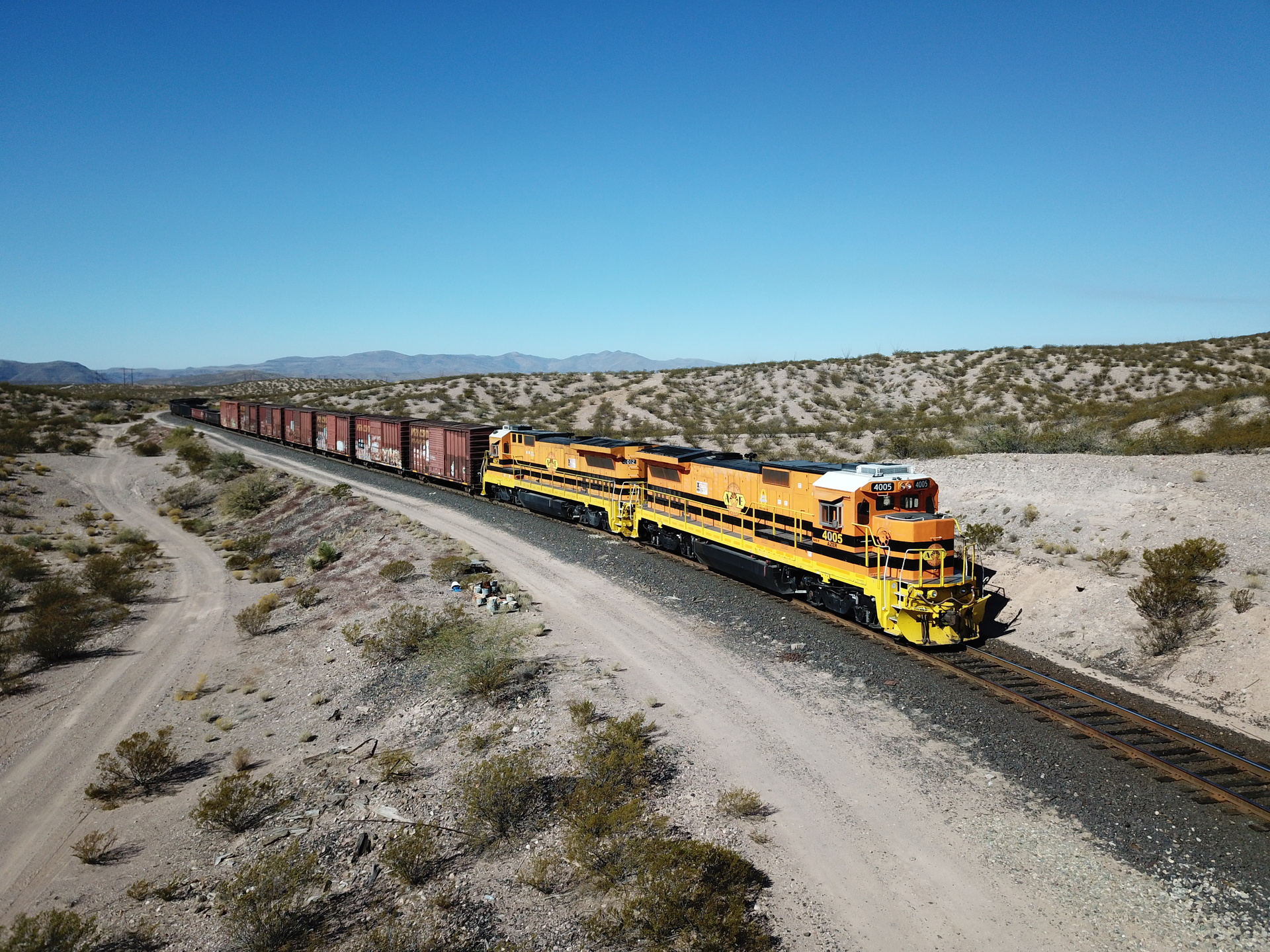 GE 8-40B – photo 9