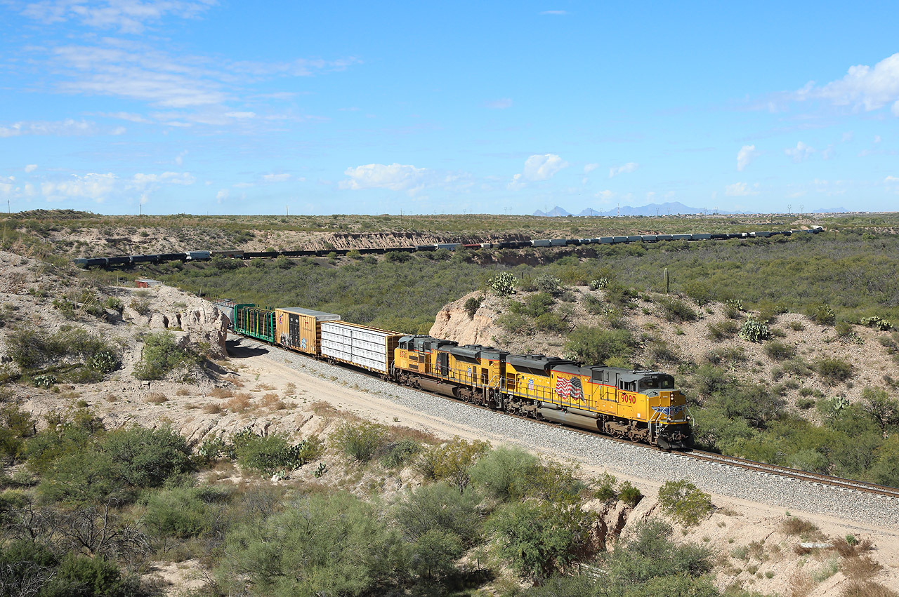 EMD SD70AH – photo 18
