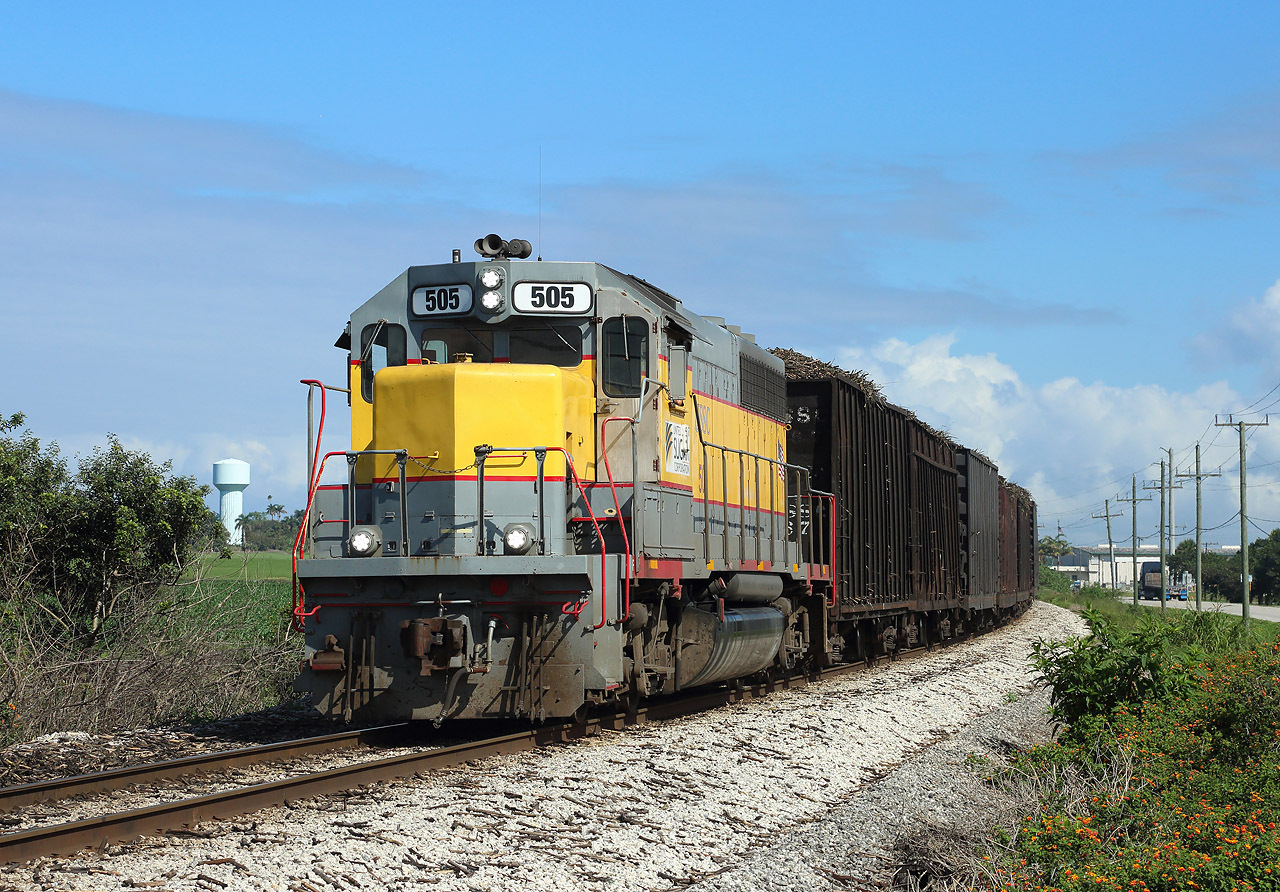 EMD GP40-2 – photo 24