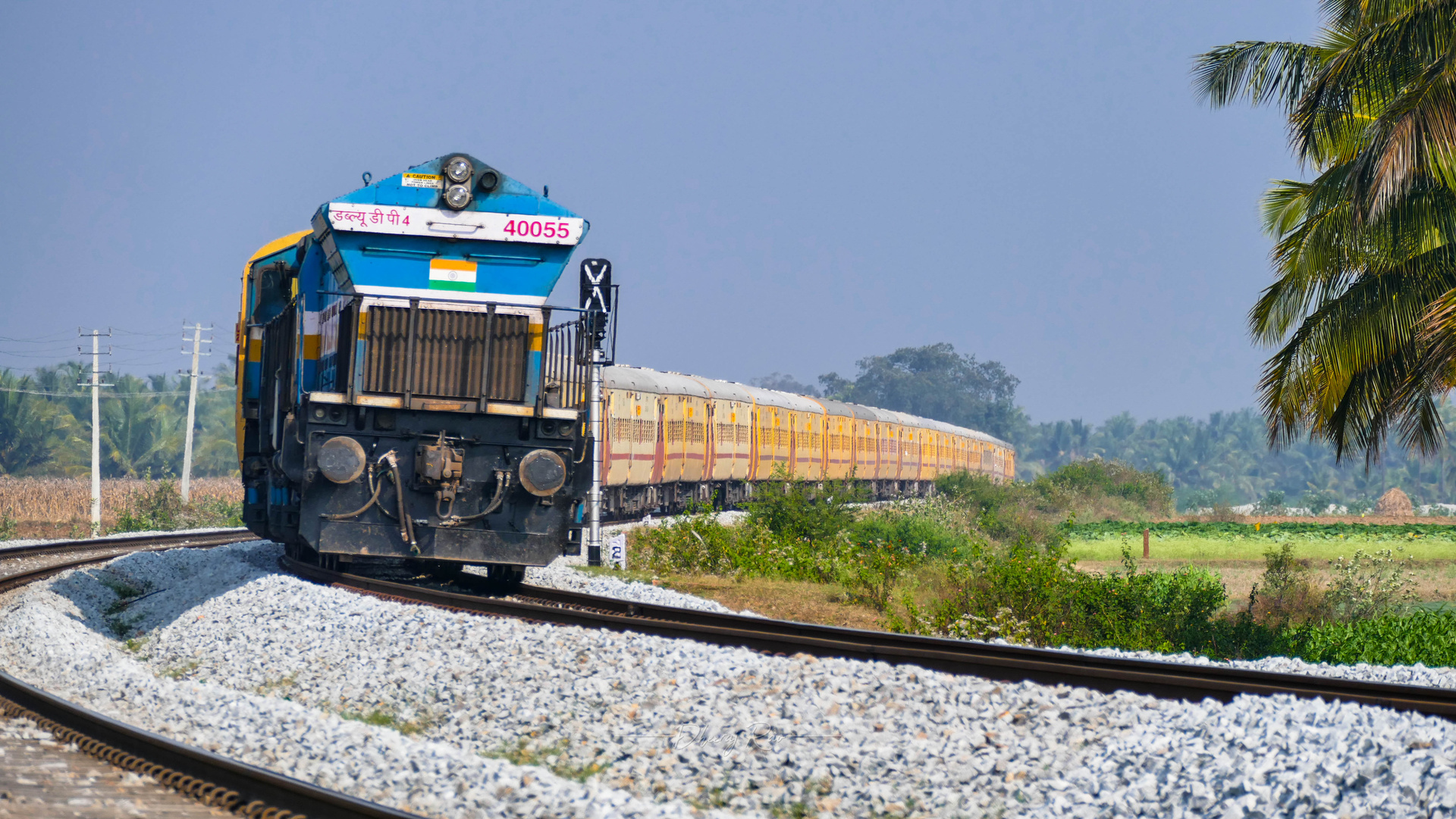 EMD GT46PAC – photo 24