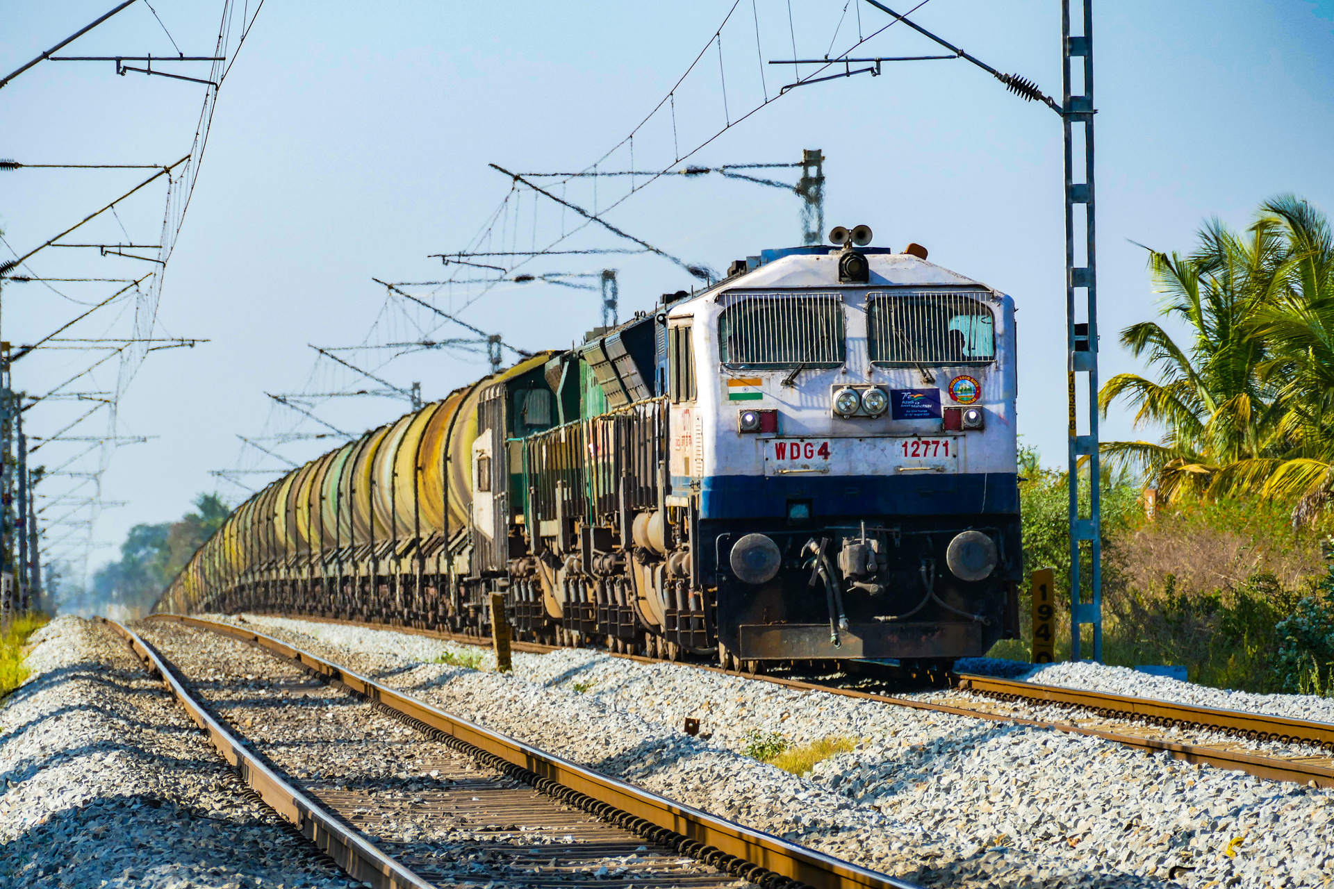 EMD GT46MAC – photo 15