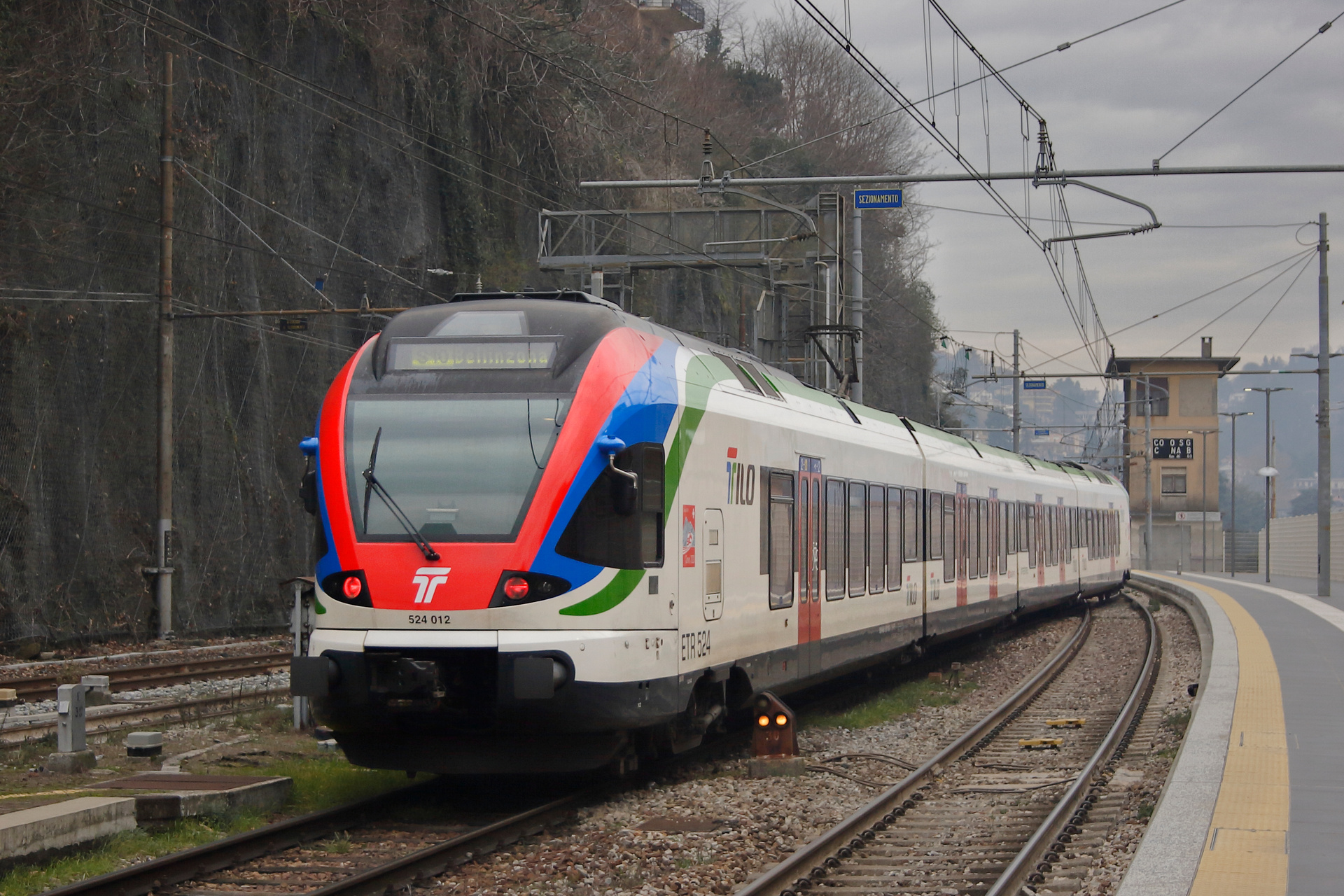 Stadler Flirt 4/10 15 kV+3 kV – photo 15
