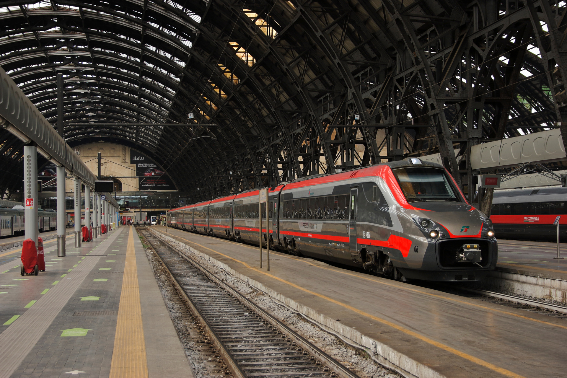 AnsaldoBreda V250 – photo 14
