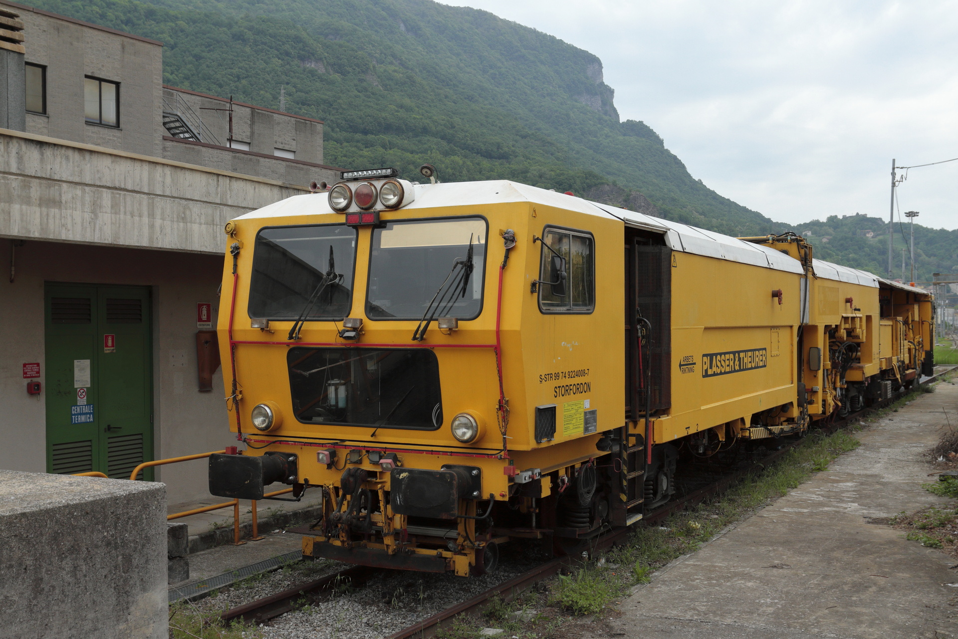 Plasser & Theurer Unimat 08-475/4S – photo 4