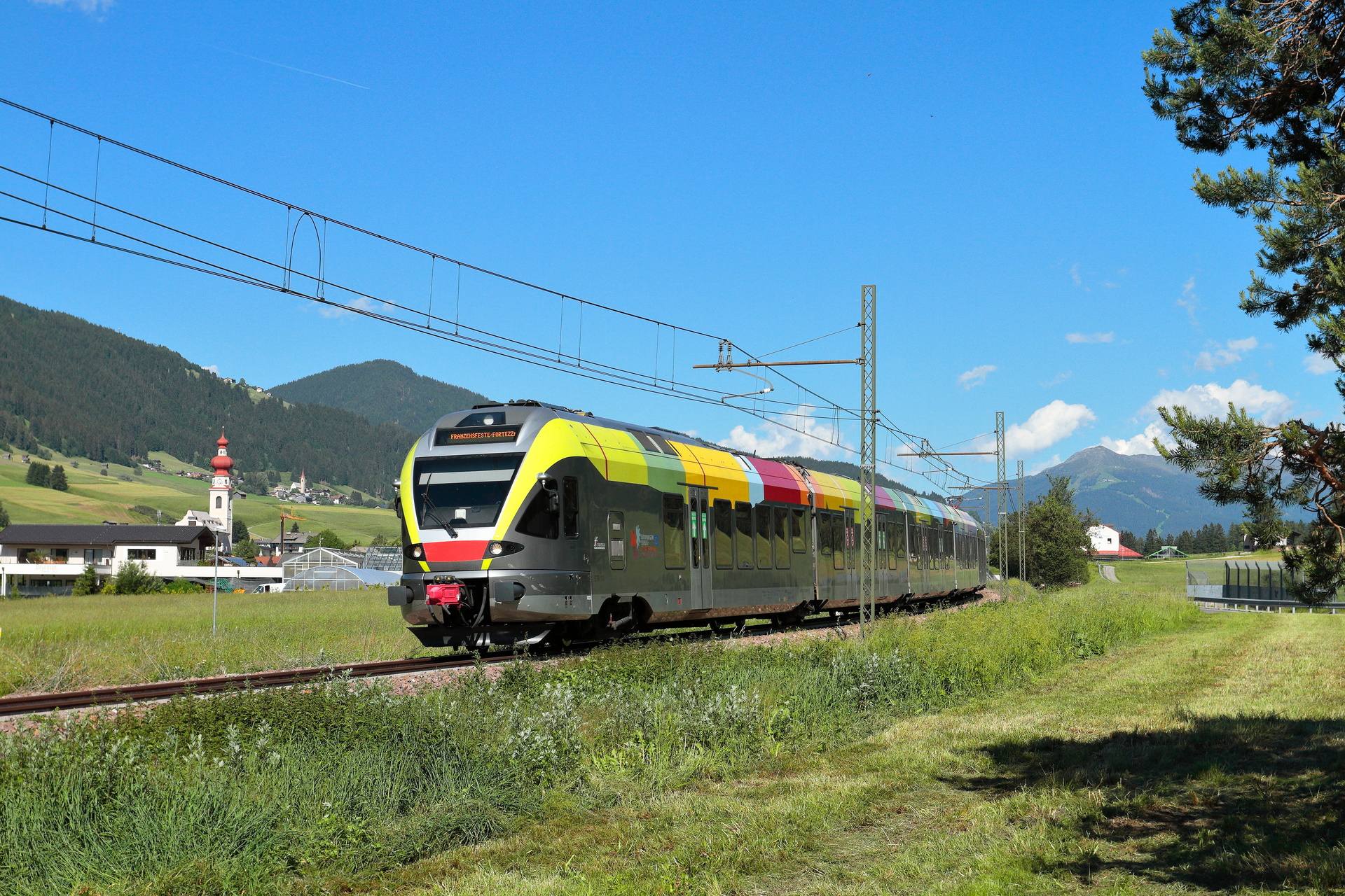 Stadler Flirt 6/14 15 kV+3 kV – photo 6