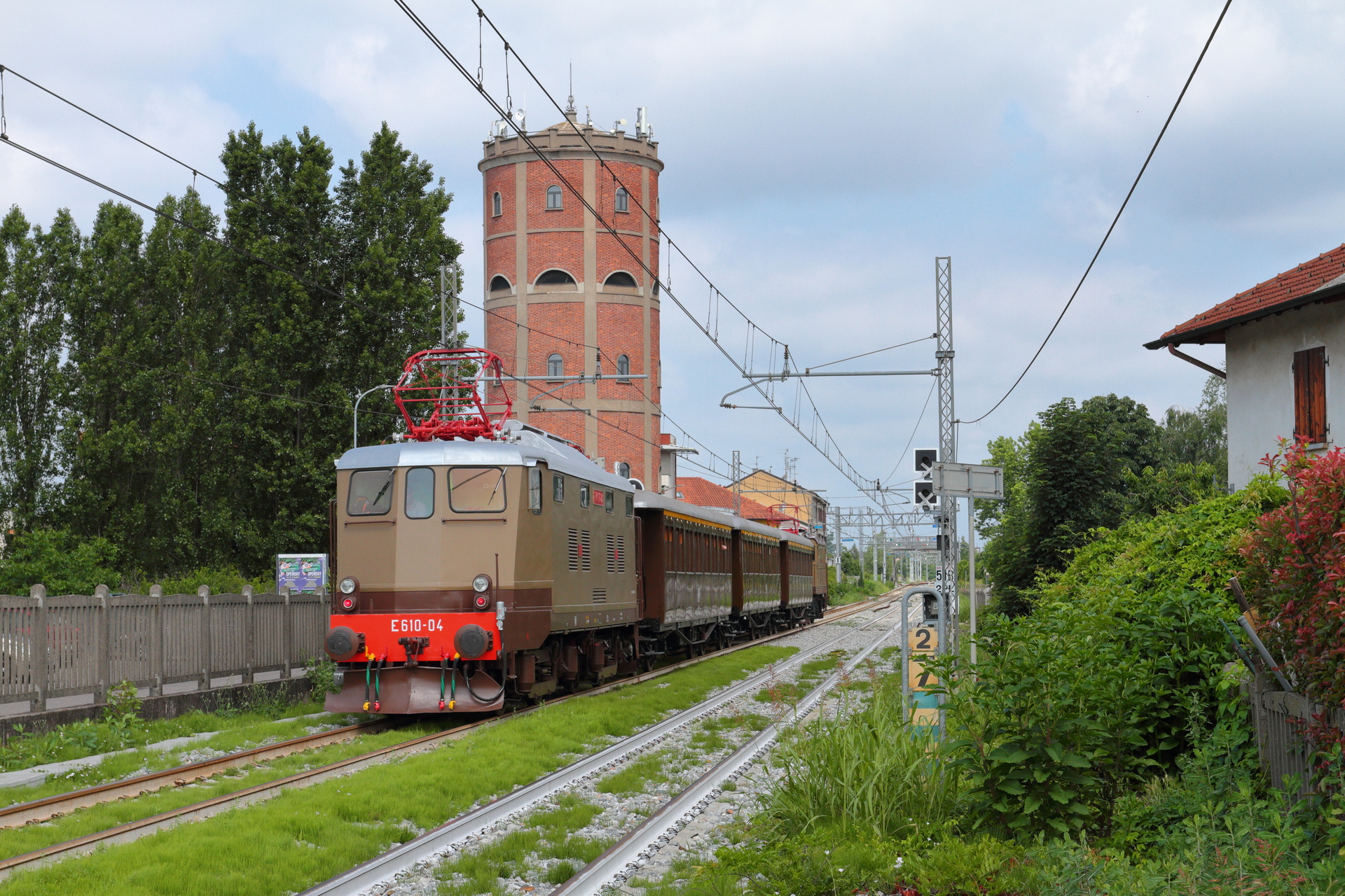 OM FNM E610 – photo 17