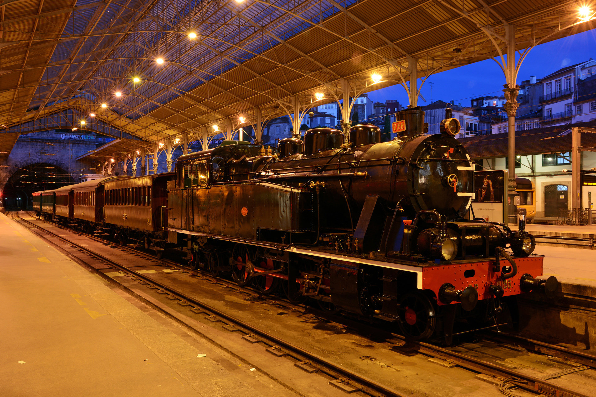 Henschel 2-8-4-T – photo 11