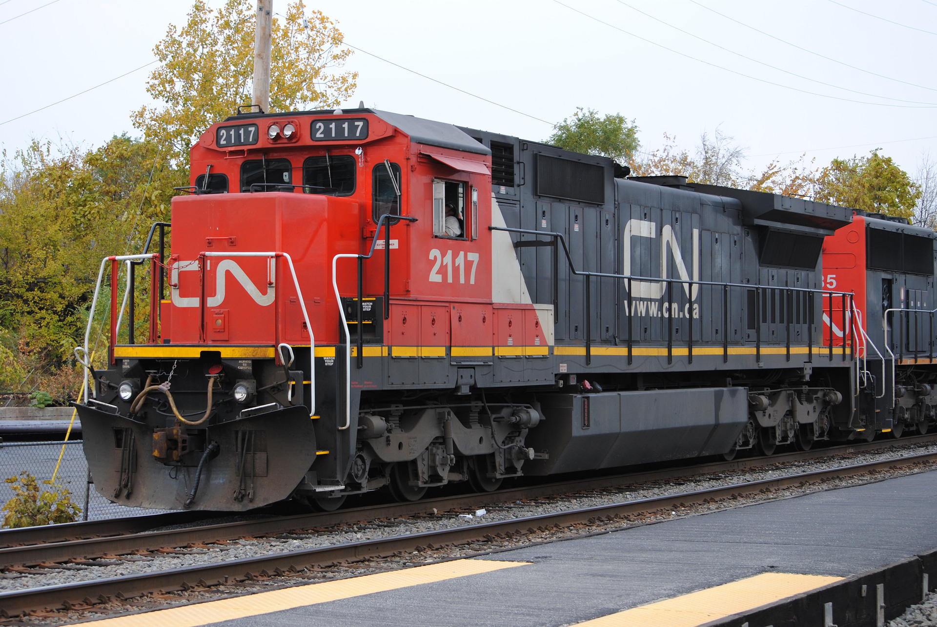 GE Dash 8-40C – photo 11