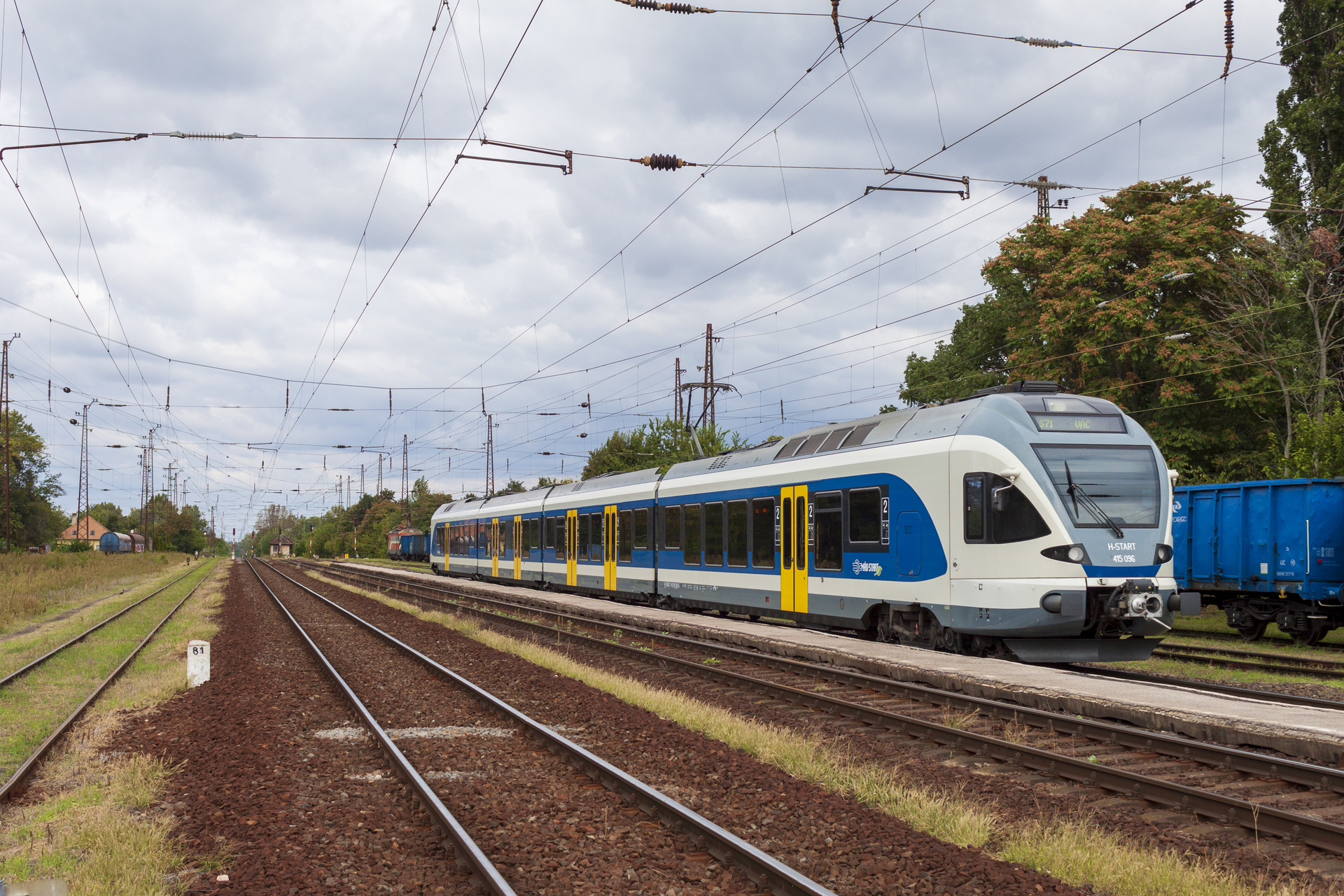 Stadler Flirt 4/10 25kV – photo 4