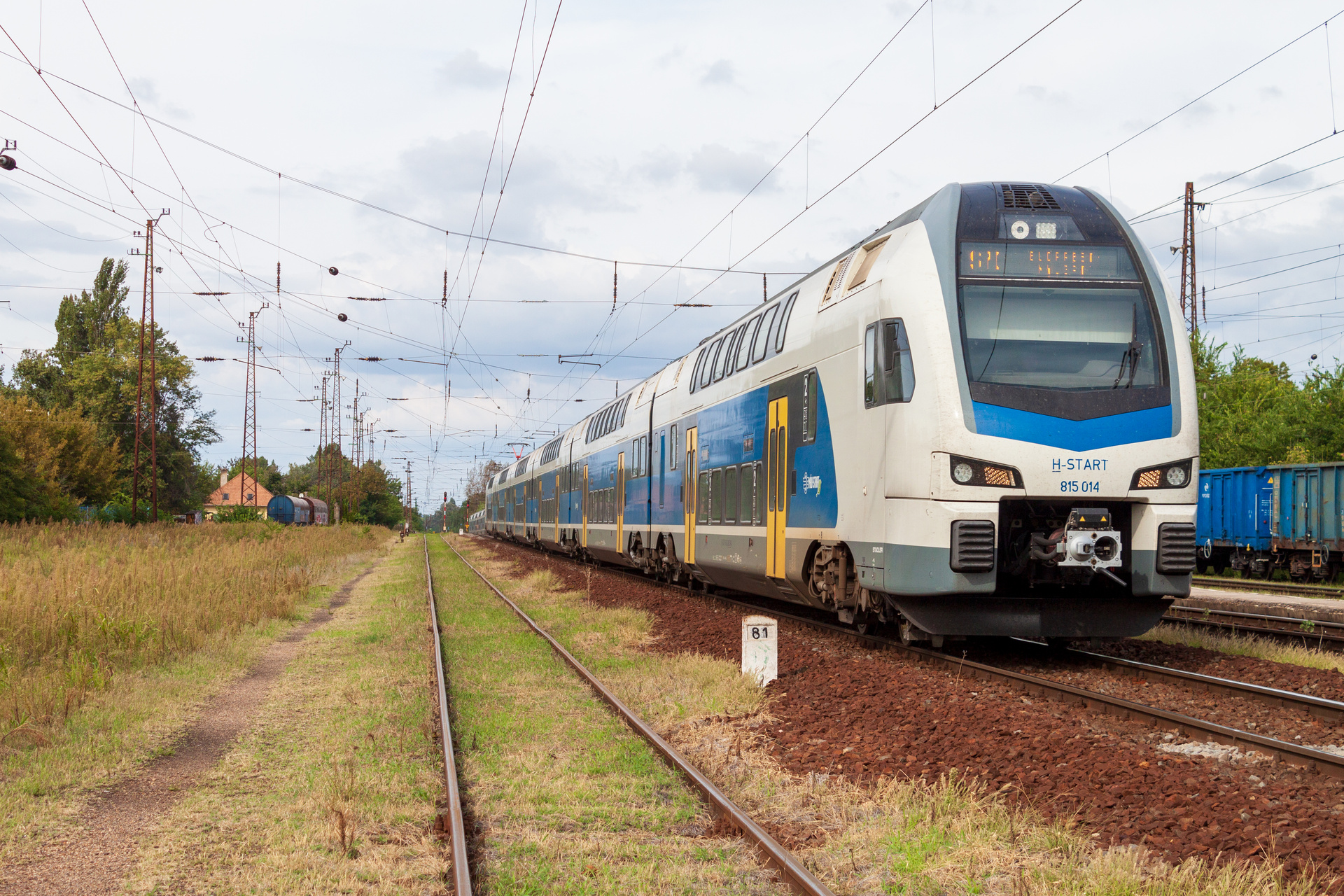 Stadler MAV 815 – photo 13