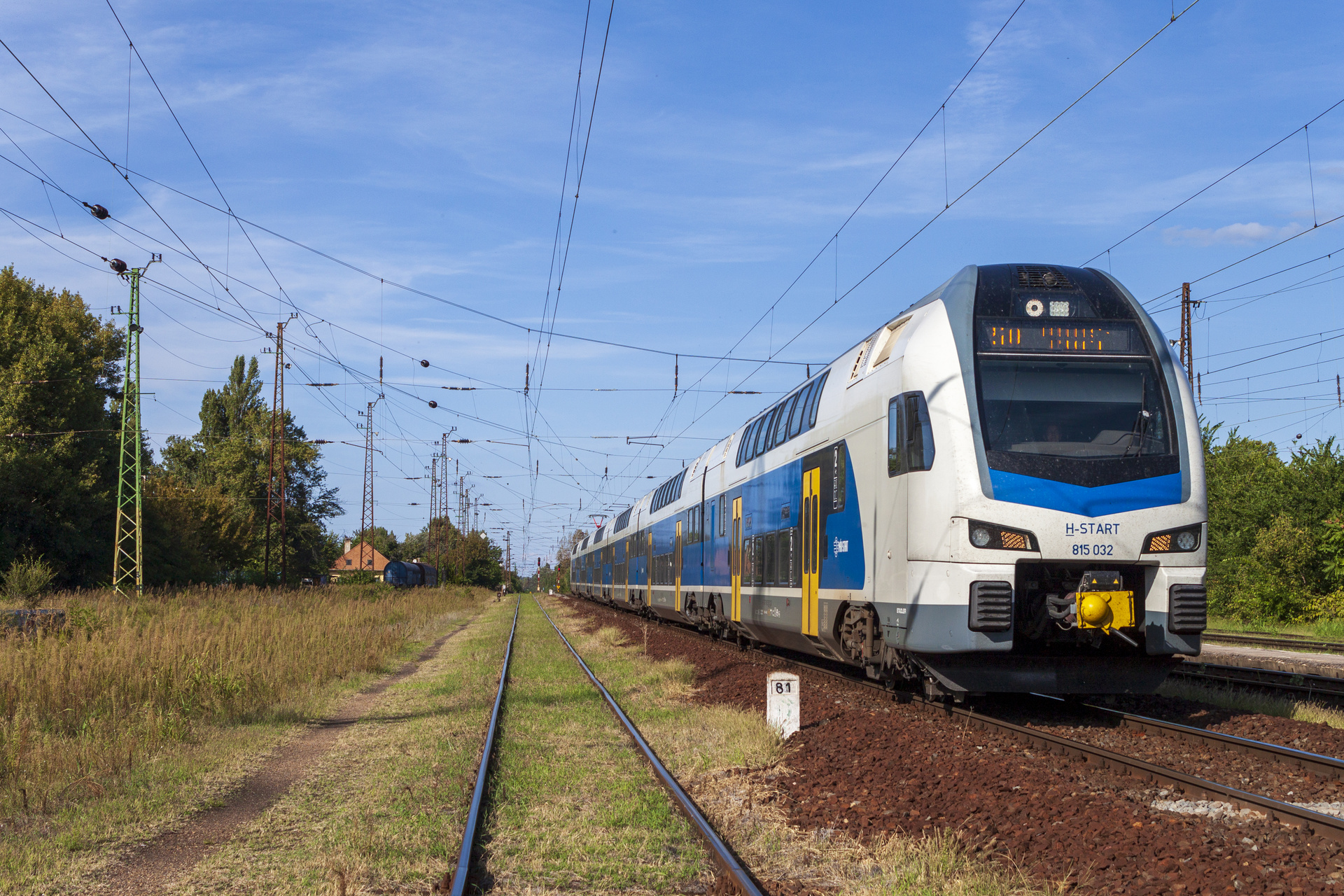 Stadler MAV 815 – photo 6