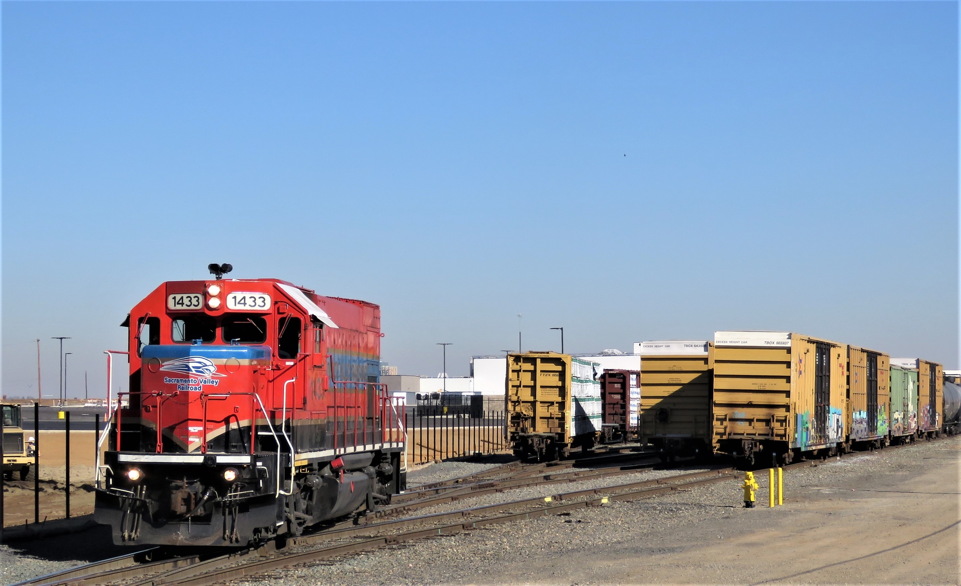 EMD GP15-1 – photo 13
