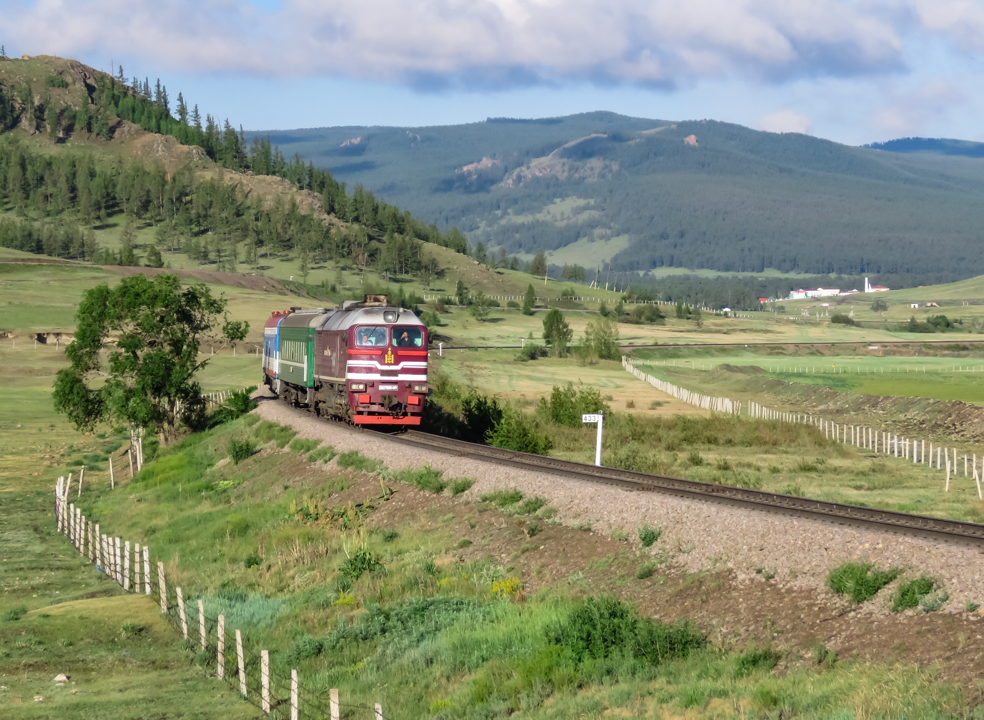 Luhanskteplovoz M62UM – photo 21