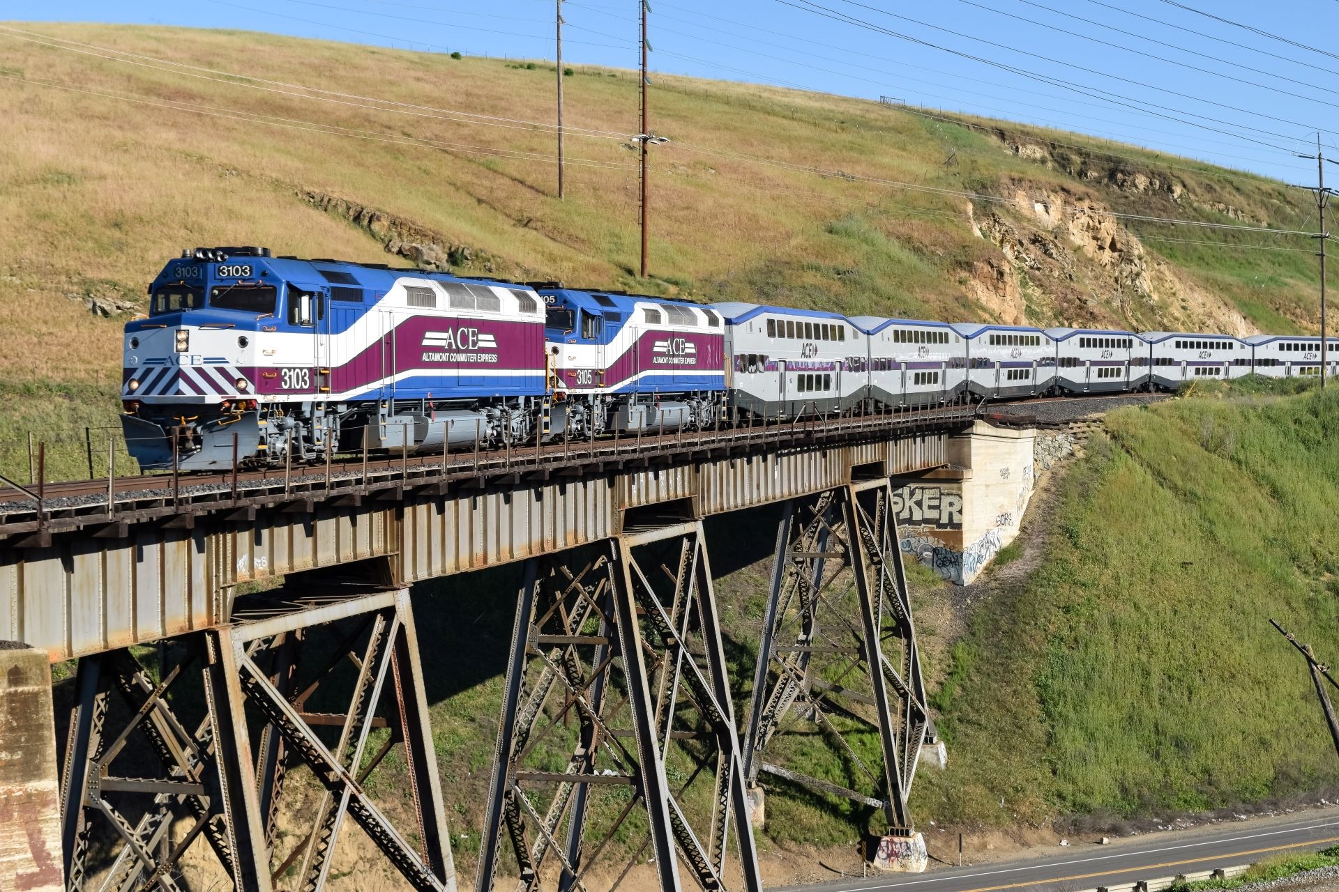 EMD F40PH-3C – photo 7