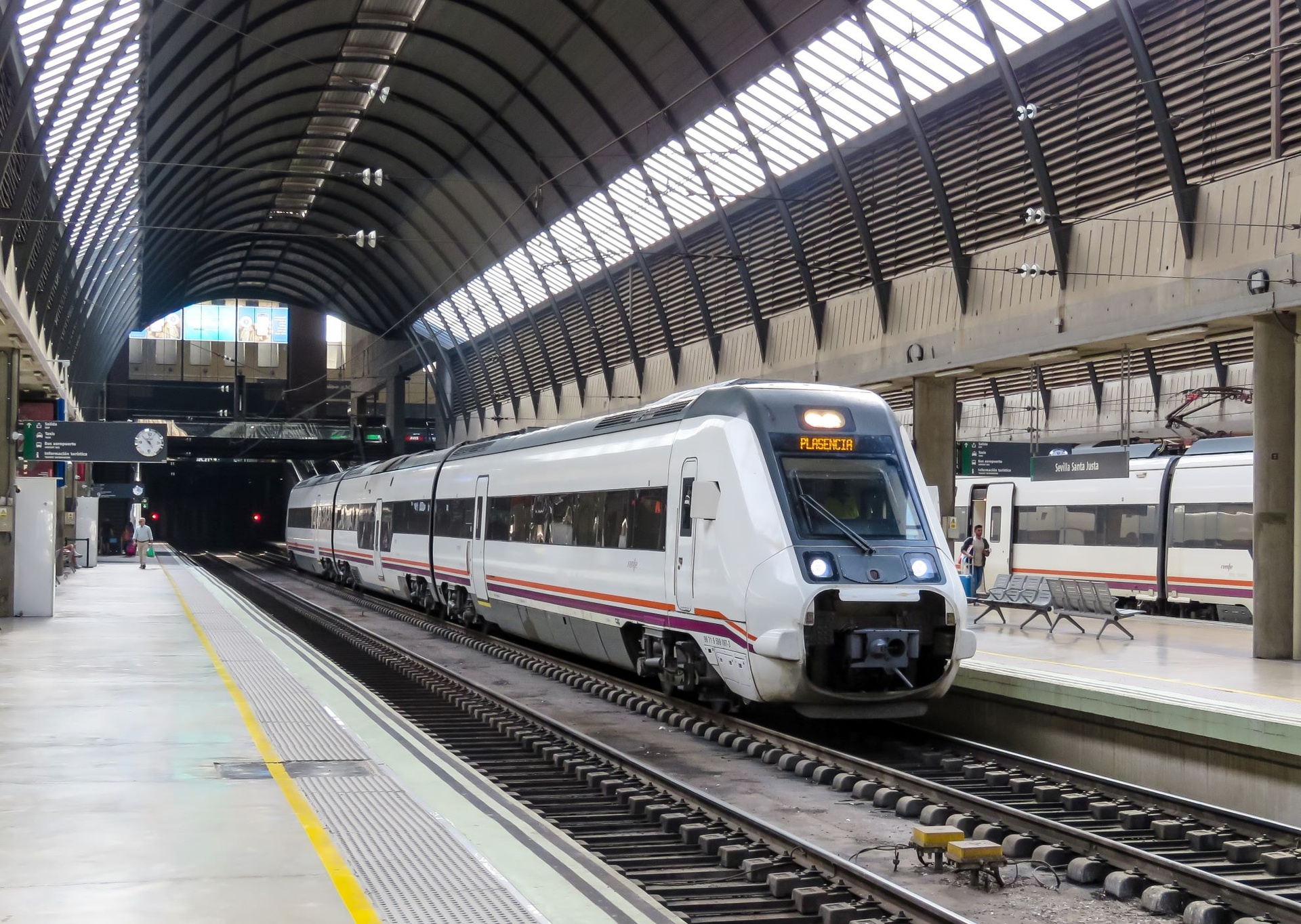 CAF 599 – foto 2