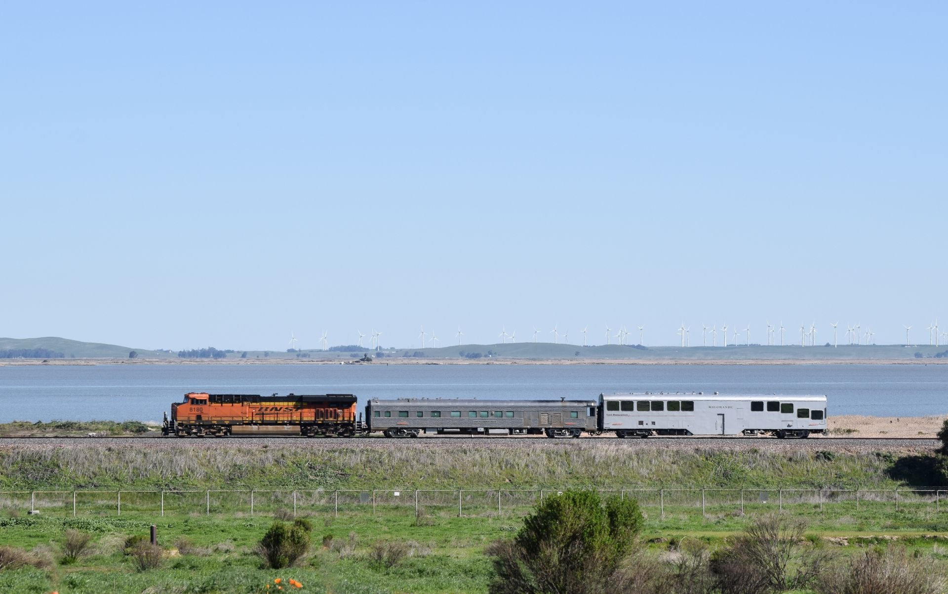 GE ES44C4 – photo 13