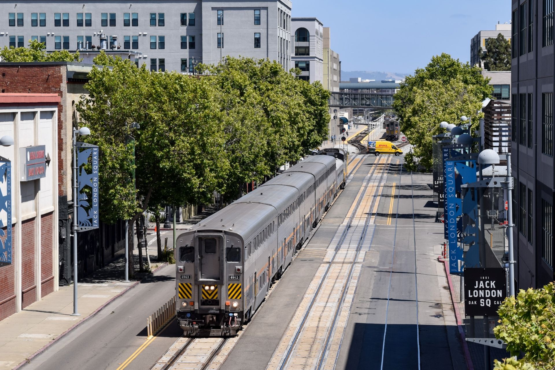 Alstom Surfliner – photo 2