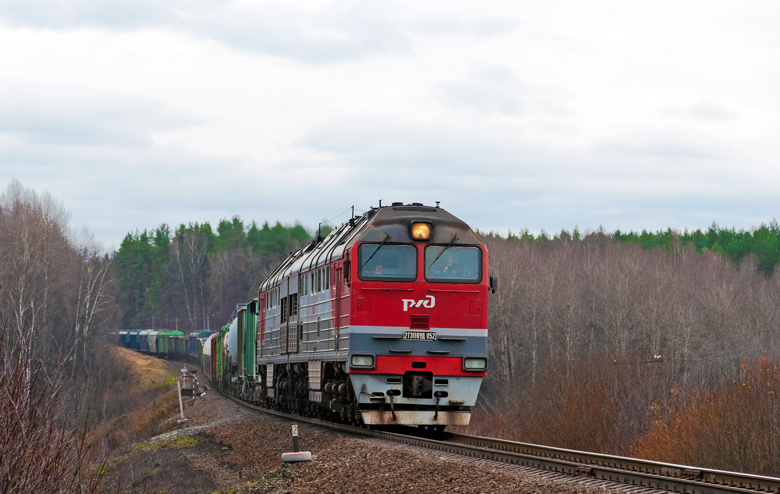 Luhanskteplovoz 2TE116UD – photo 9